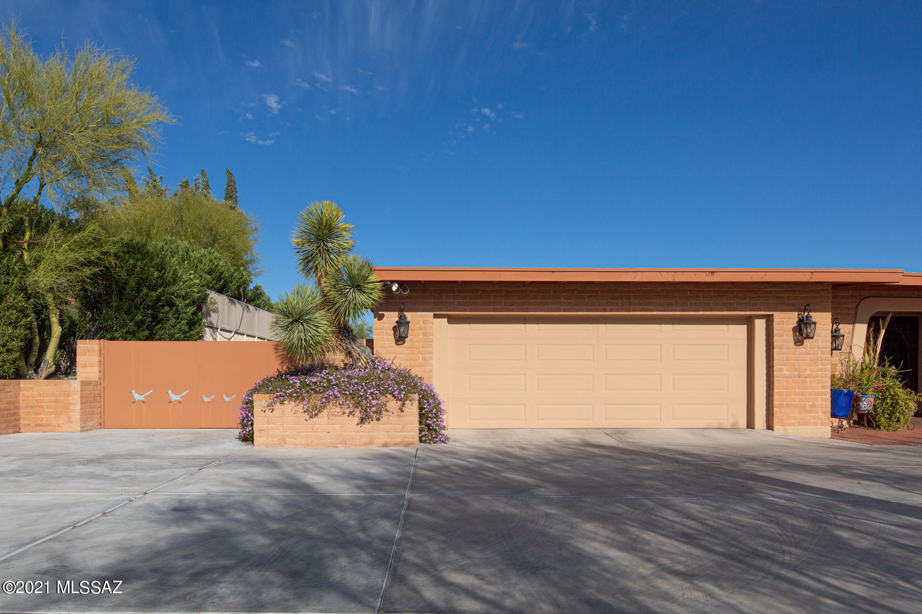 Santa Catalina Estates NO. 4 (1-180) - Residential