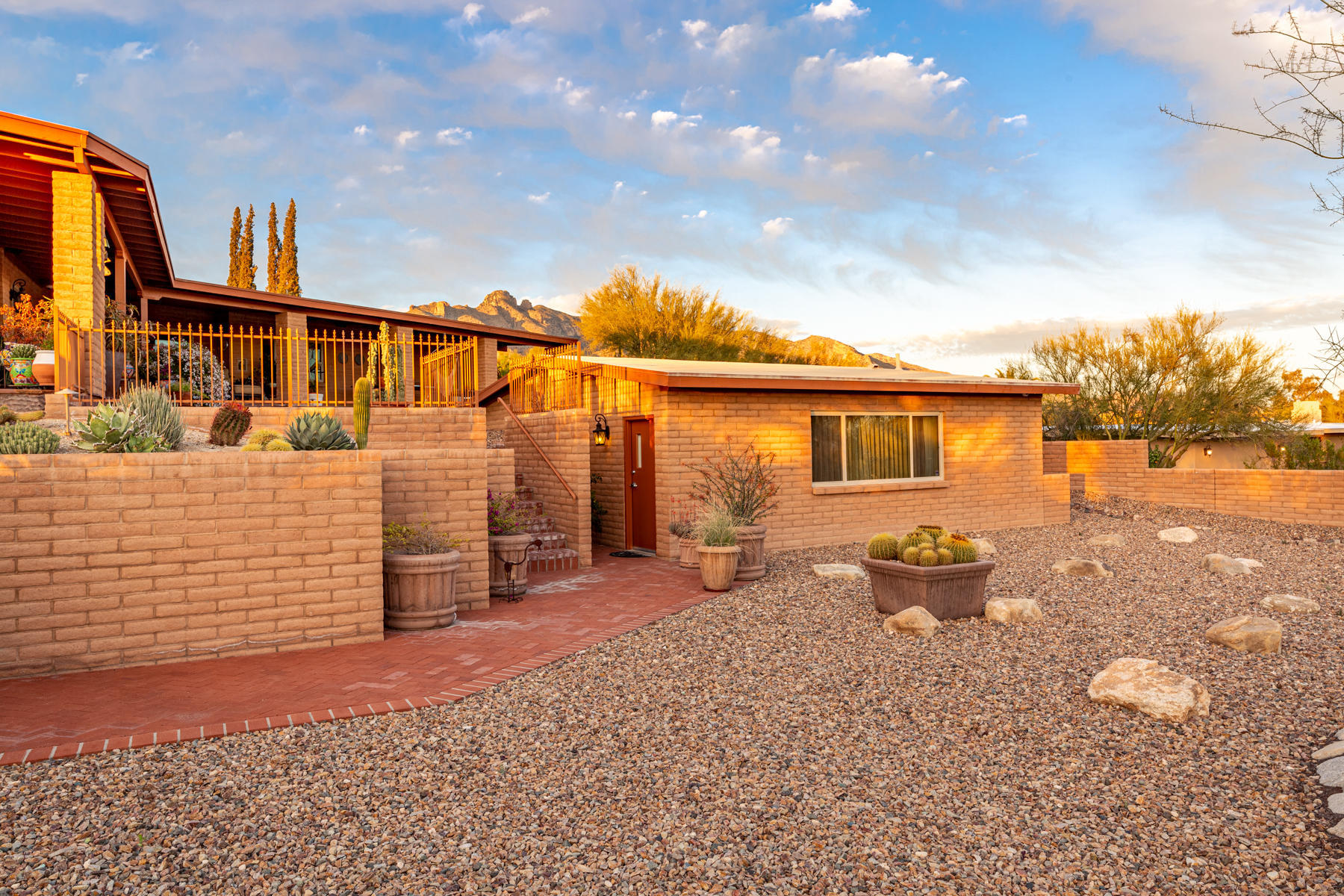Santa Catalina Estates NO. 4 (1-180) - Residential