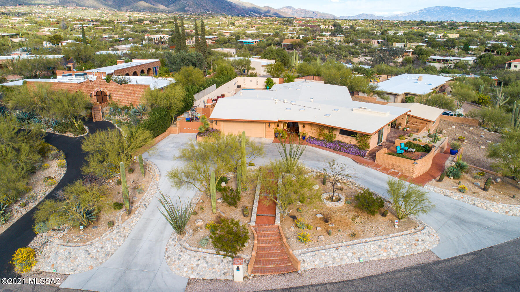 Santa Catalina Estates NO. 4 (1-180) - Residential
