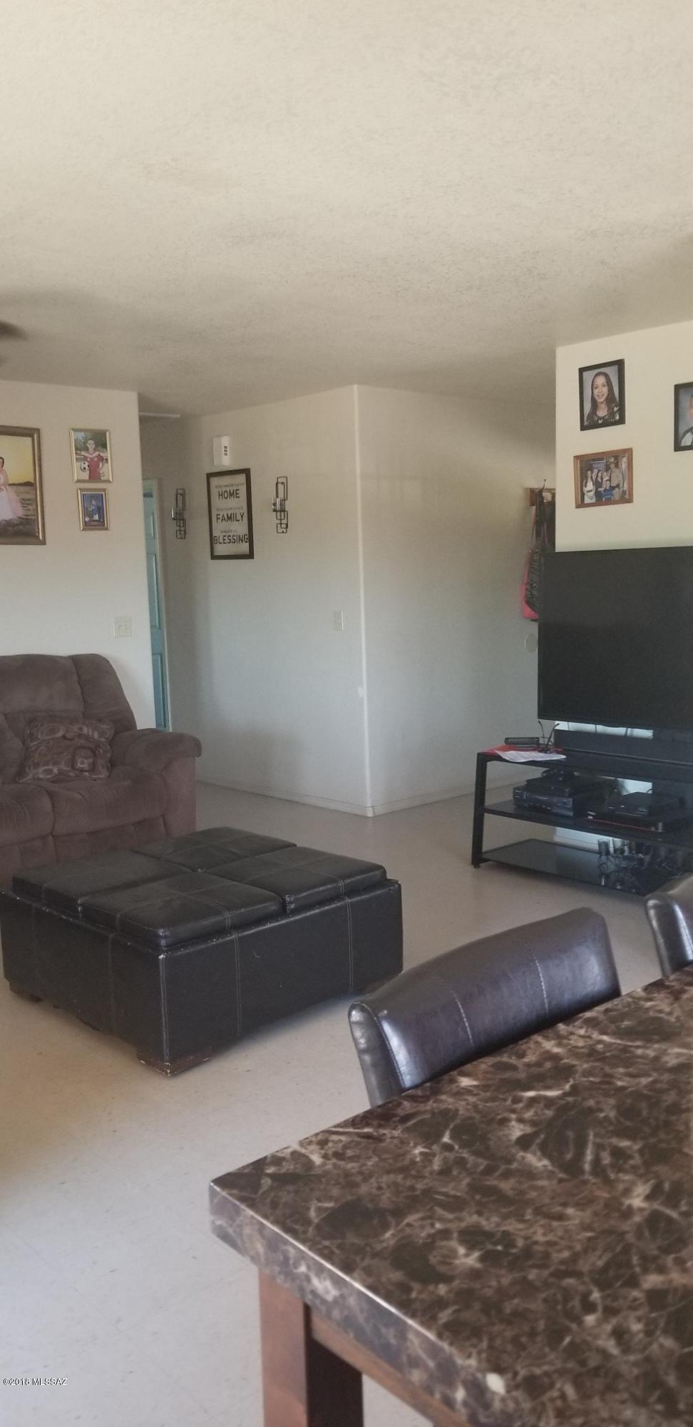 Rio Rico Ranchettes 12 - Residential