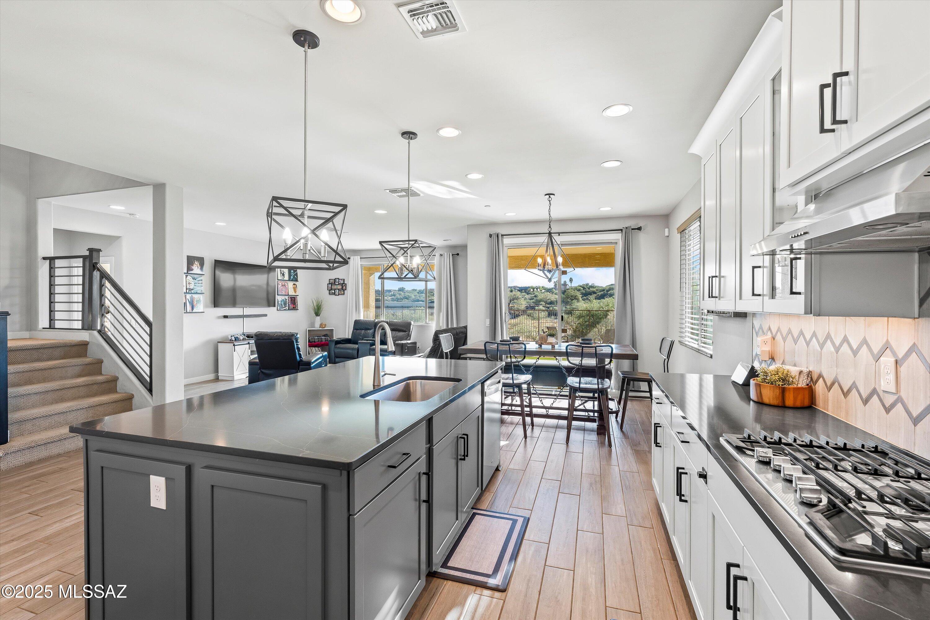 11162 S Golden Aspen Drive