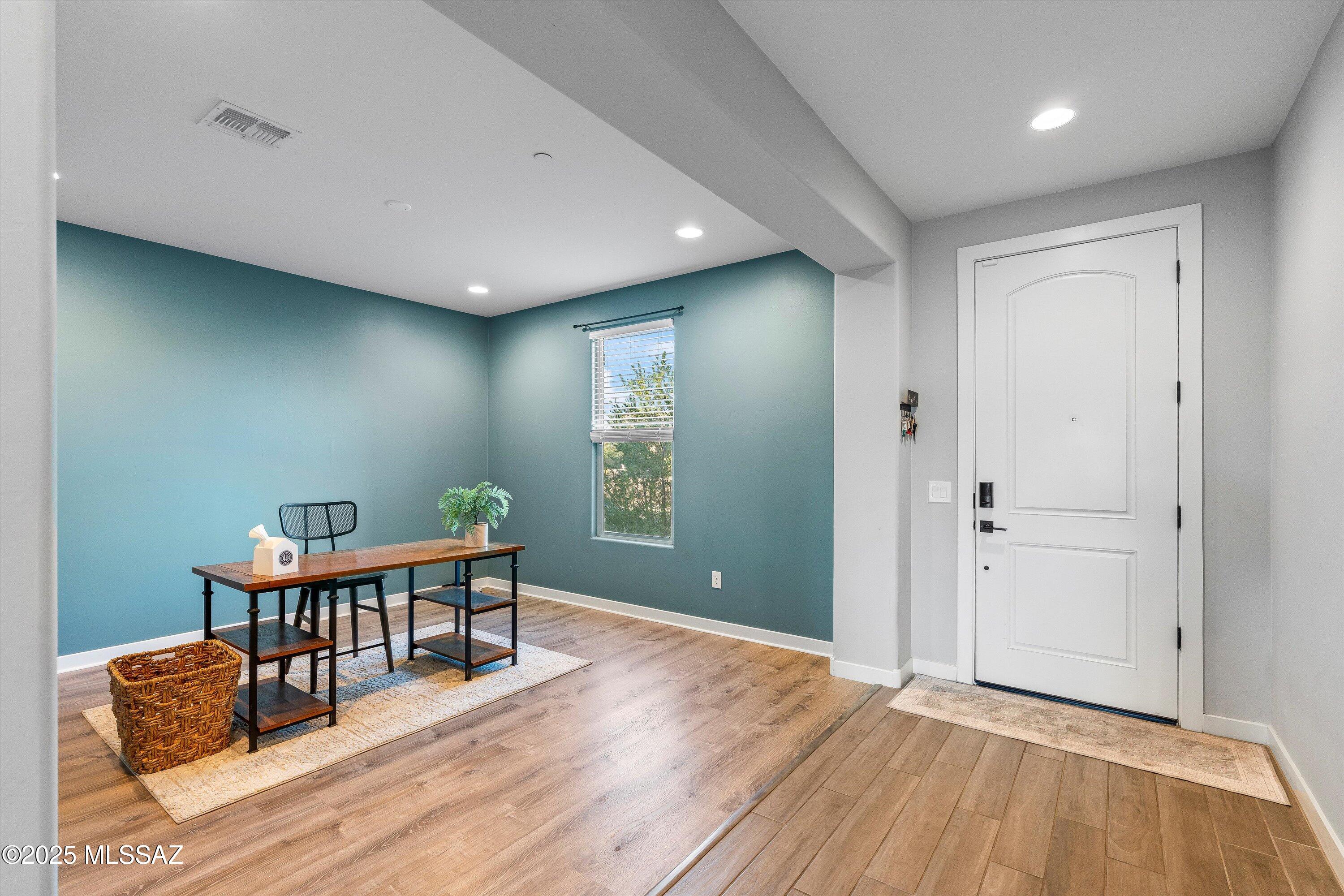 11162 S Golden Aspen Drive