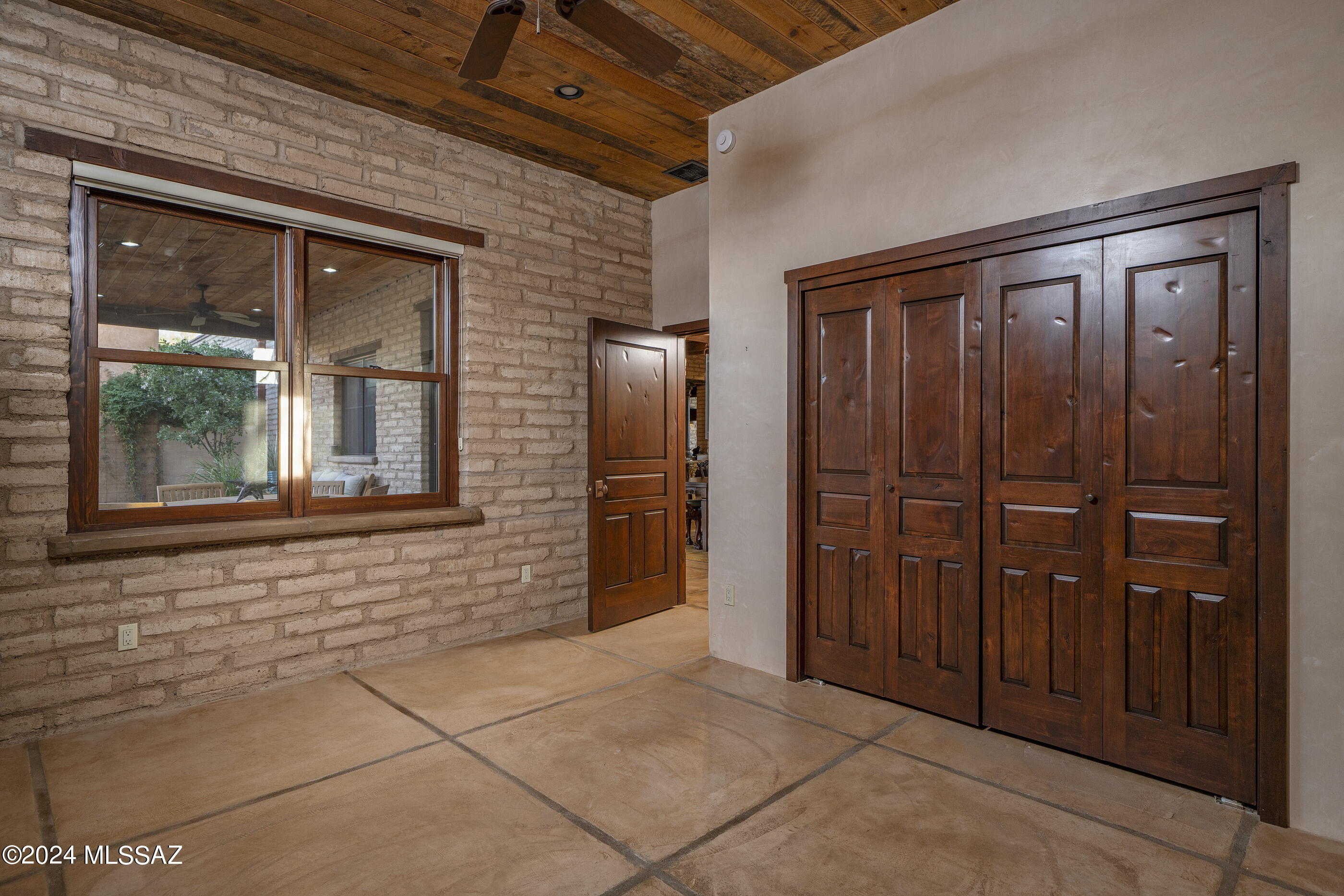 Honey Bee Ridge(The Estates At) - Residential