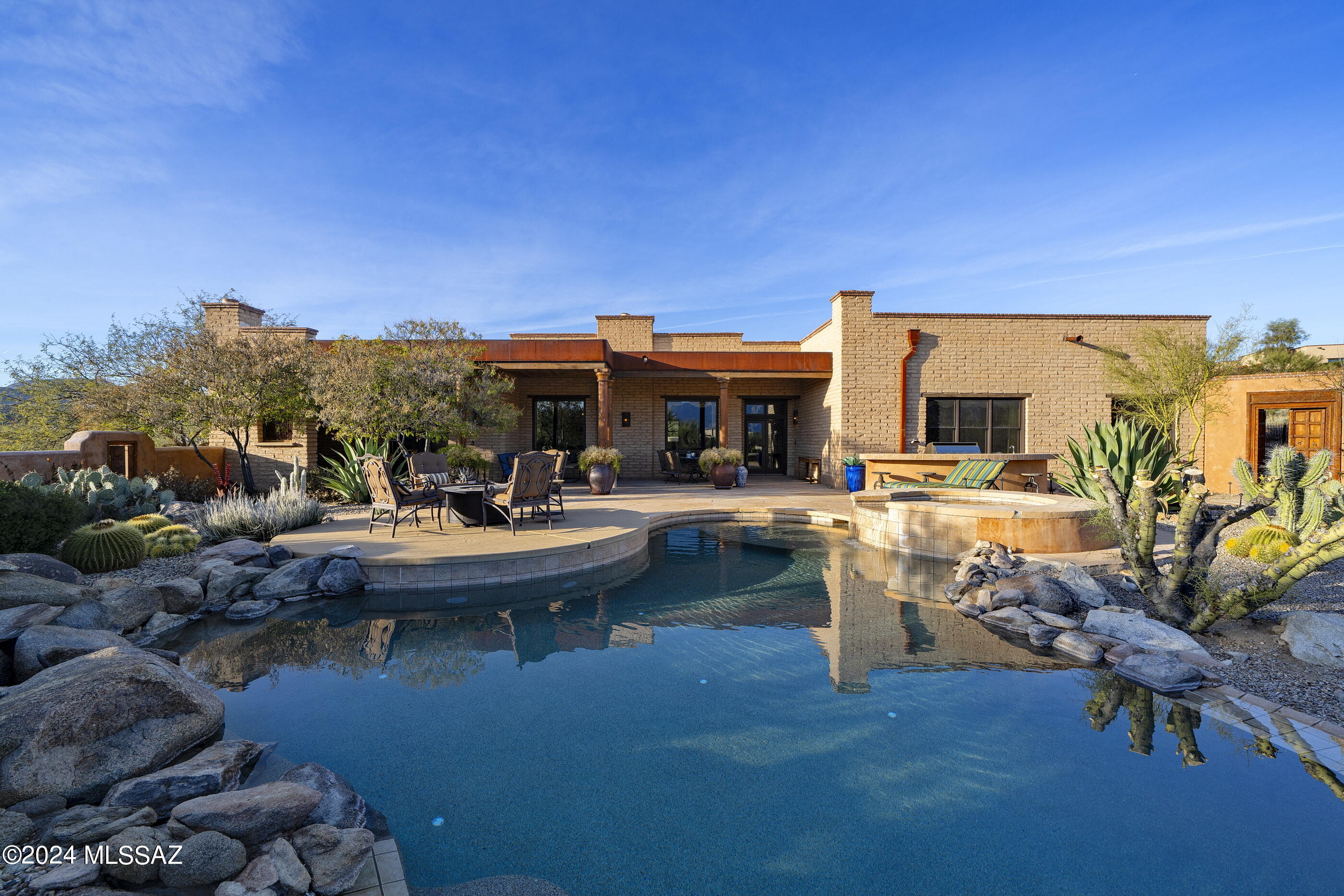 Honey Bee Ridge(The Estates At) - Residential