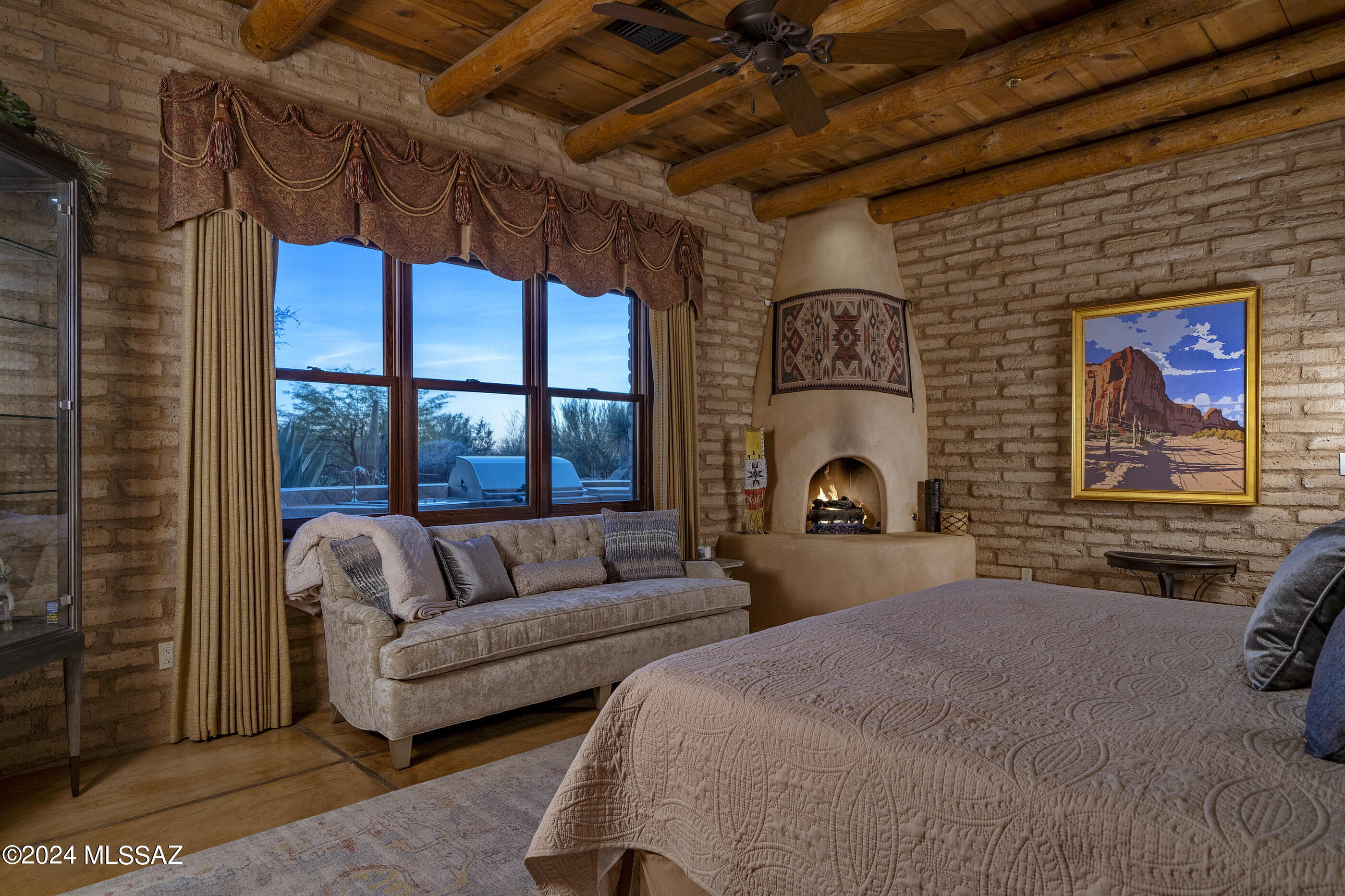 Honey Bee Ridge(The Estates At) - Residential
