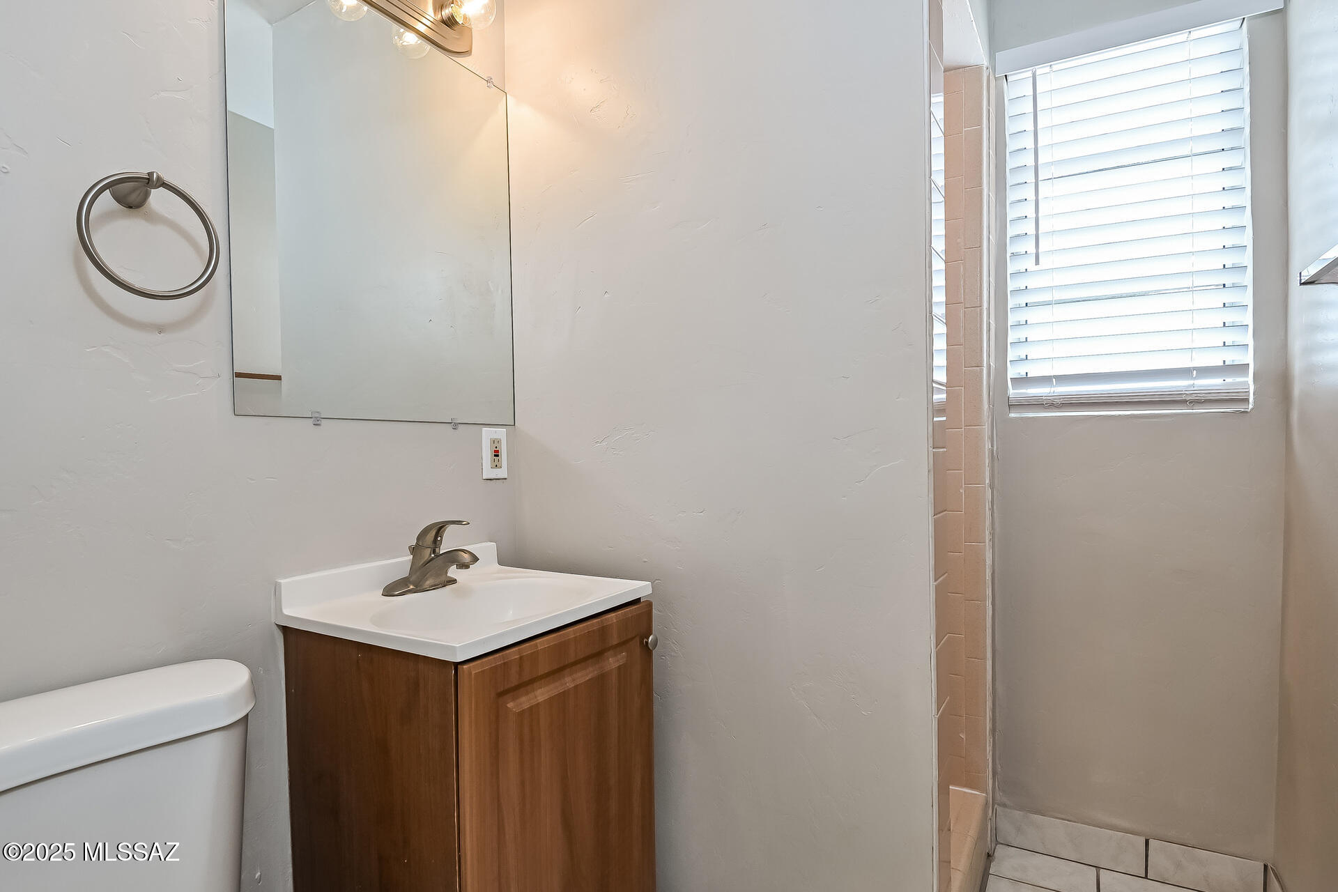 Mission Manor 5 Amd - Residential Lease
