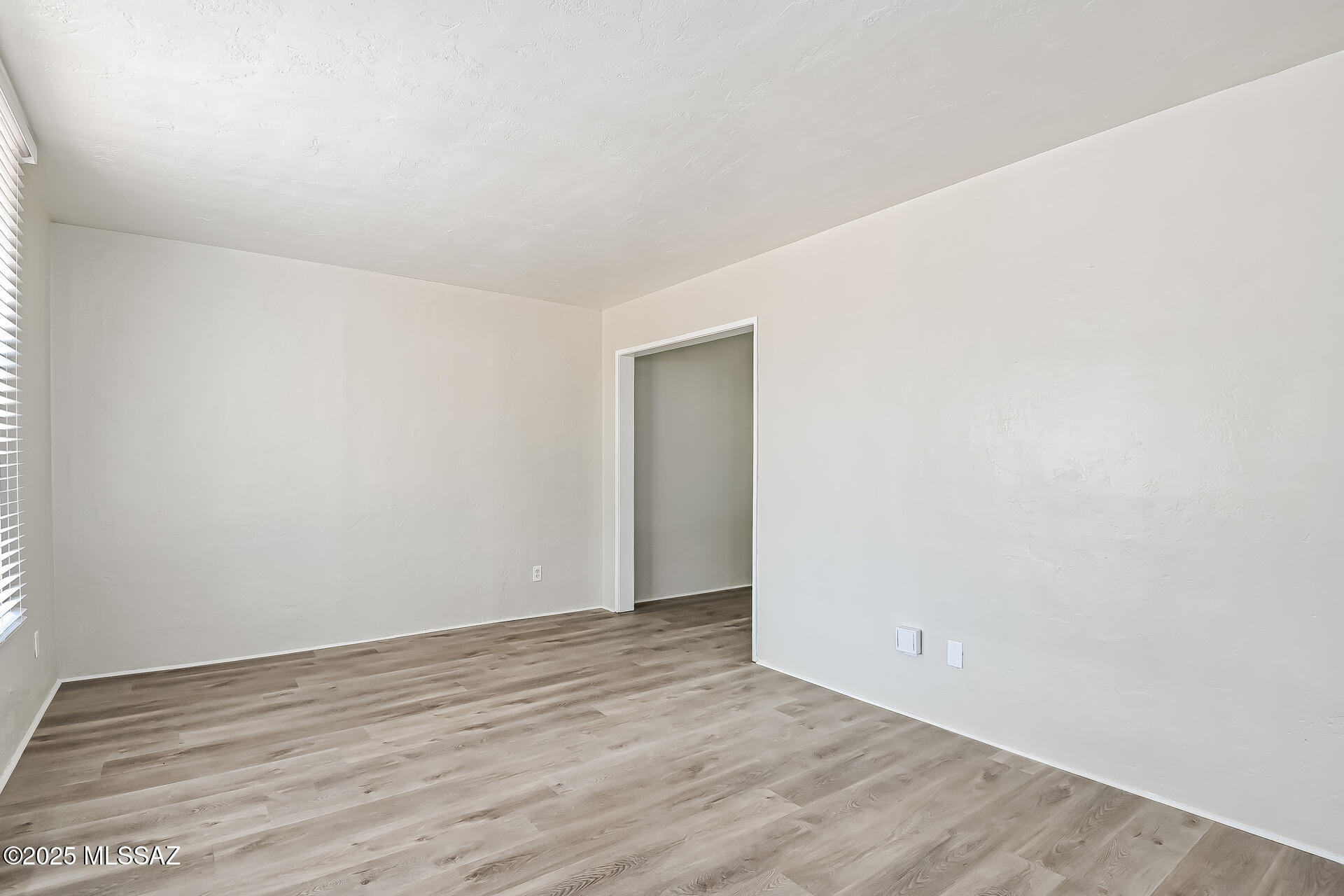 Mission Manor 5 Amd - Residential Lease
