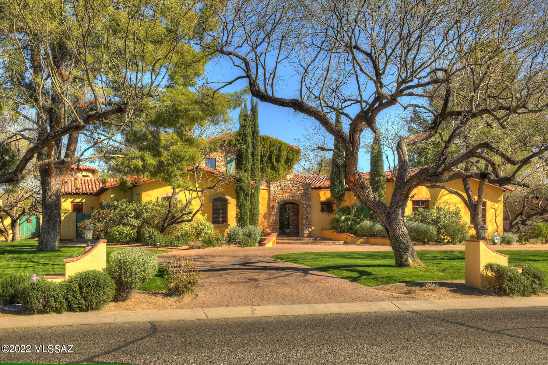 Country Club Estates NO. 1 - Residential