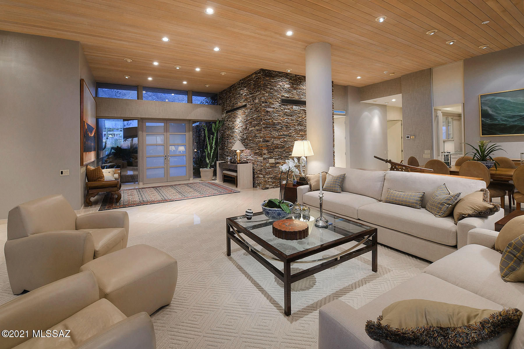 Finisterra (1-210) - Residential