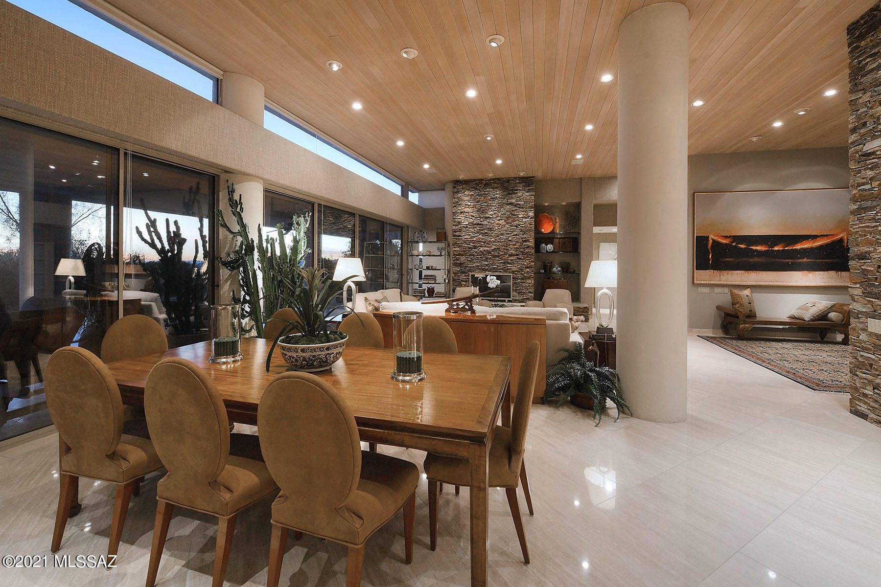 Finisterra (1-210) - Residential