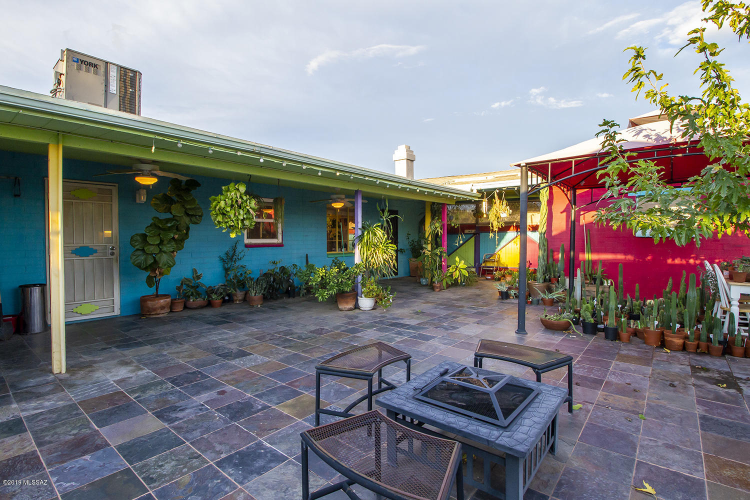 Del Monte Village - Residential