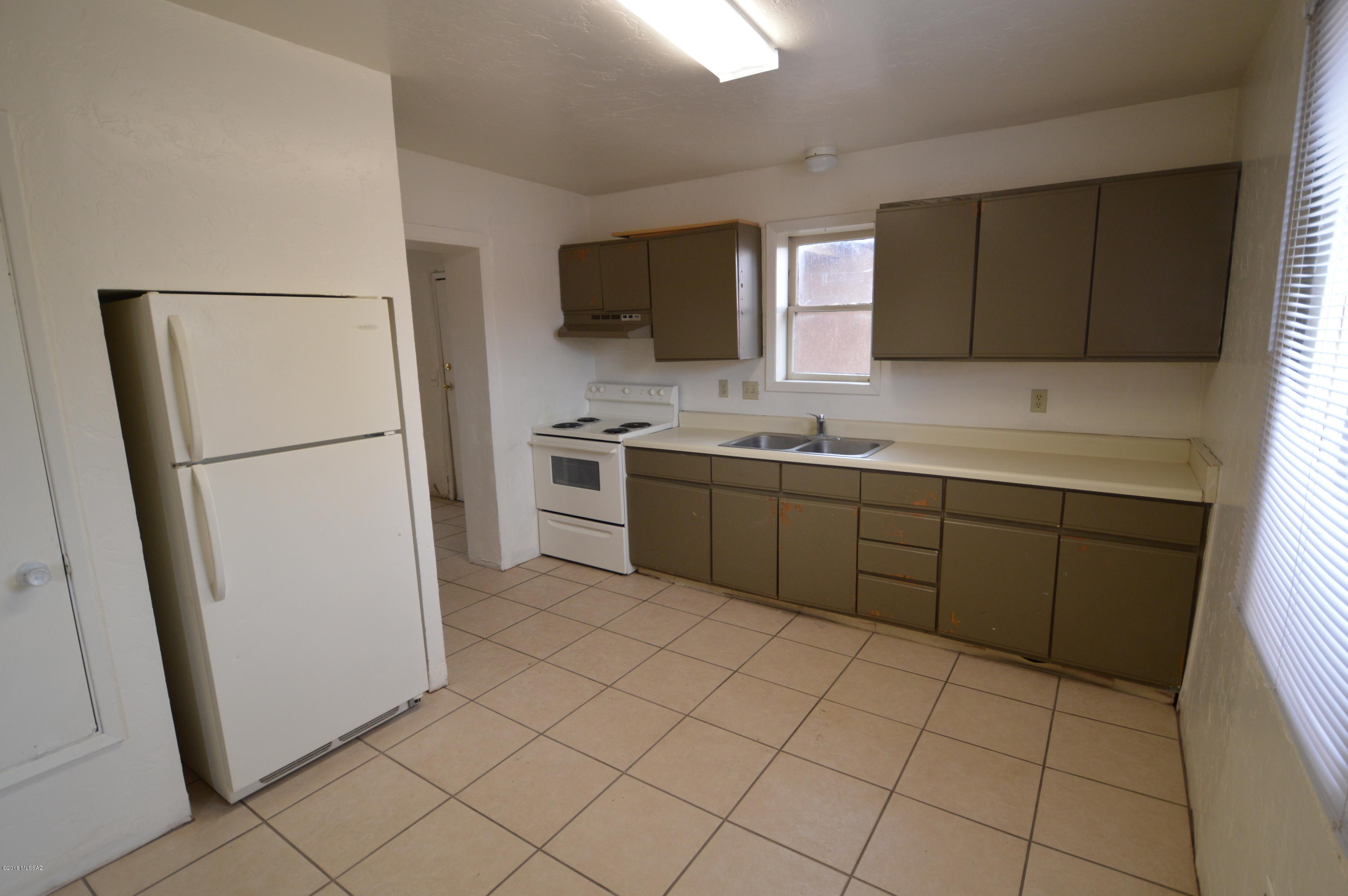 Catalina Farms - Residential Income