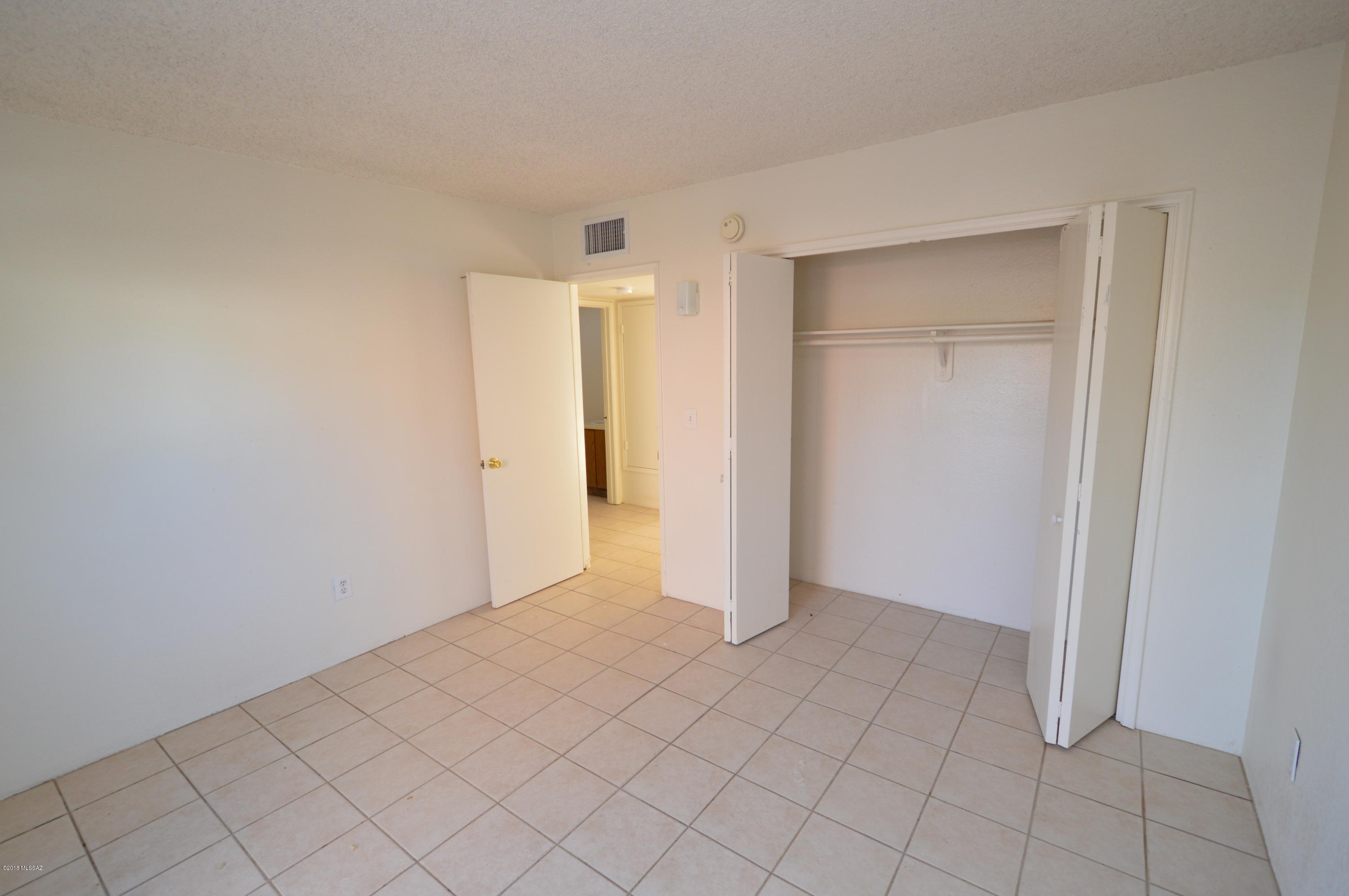 Catalina Farms - Residential Income