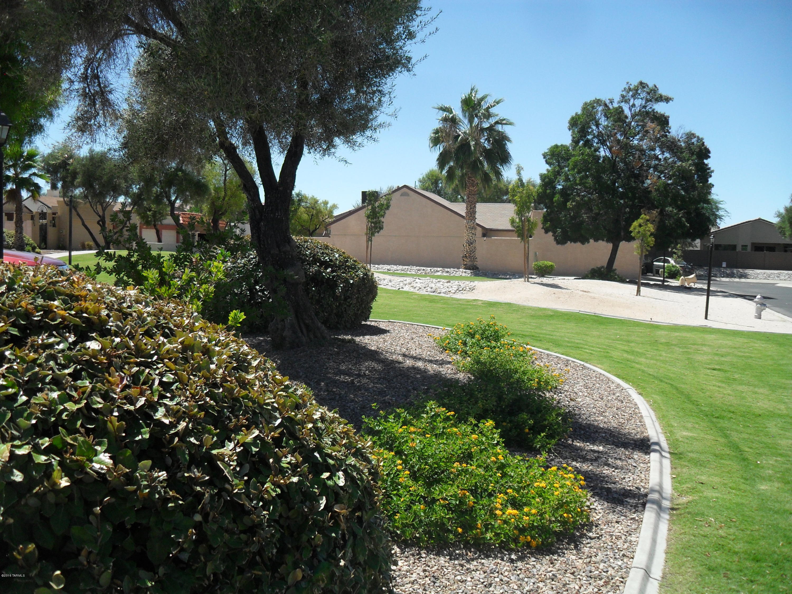 Miramonte Townhomes (1-67) - Residential