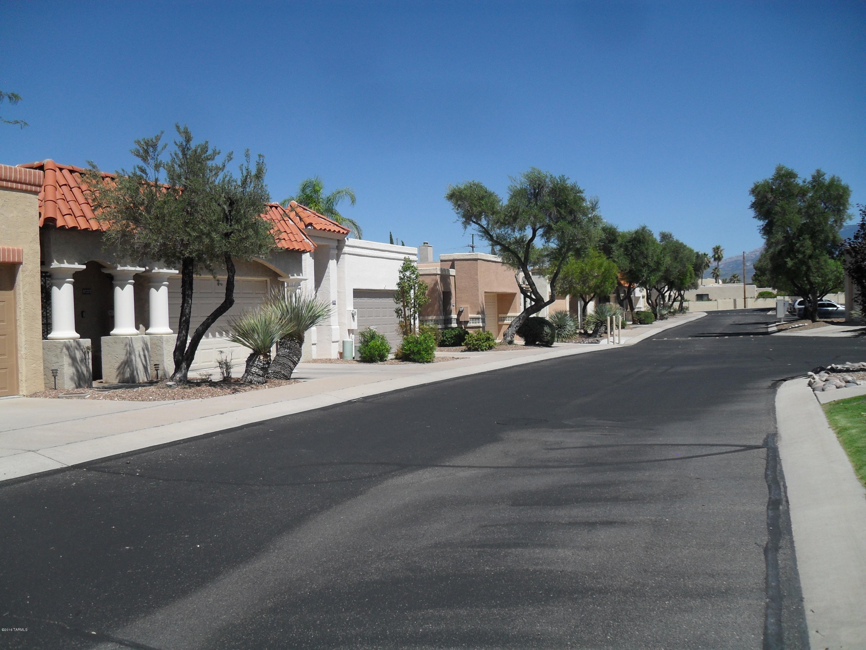 Miramonte Townhomes (1-67) - Residential