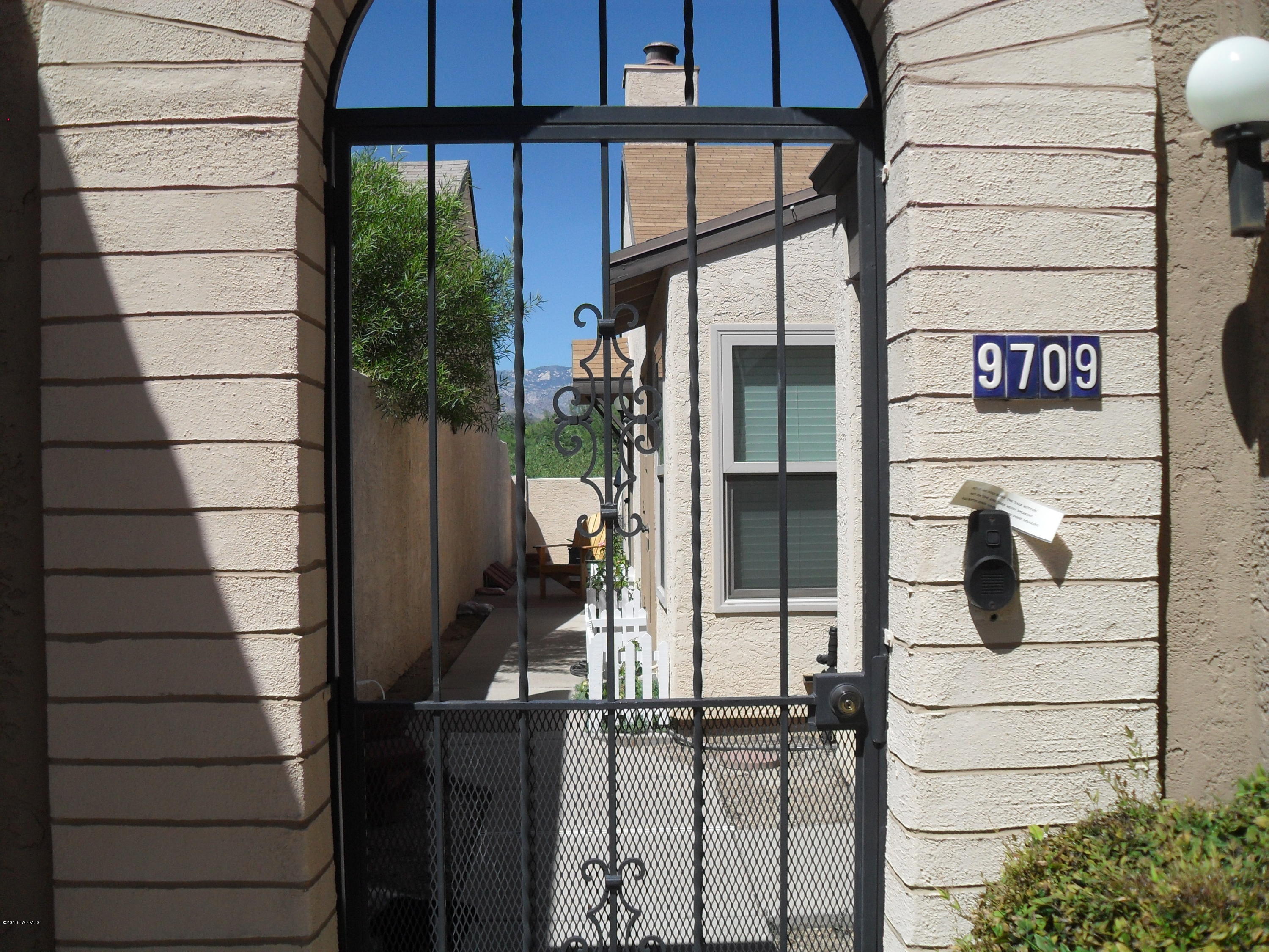 Miramonte Townhomes (1-67) - Residential