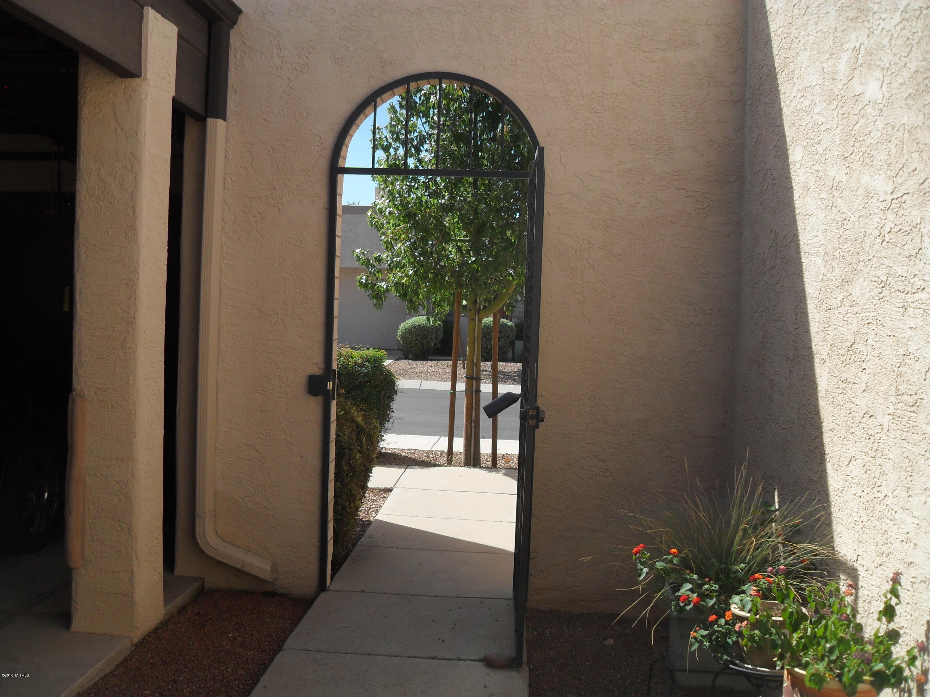 Miramonte Townhomes (1-67) - Residential