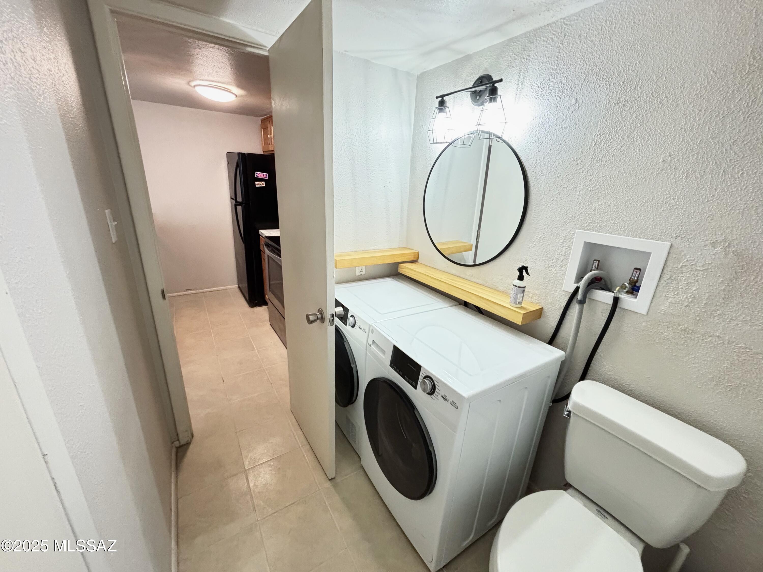 1600 N Wilmot Road 316