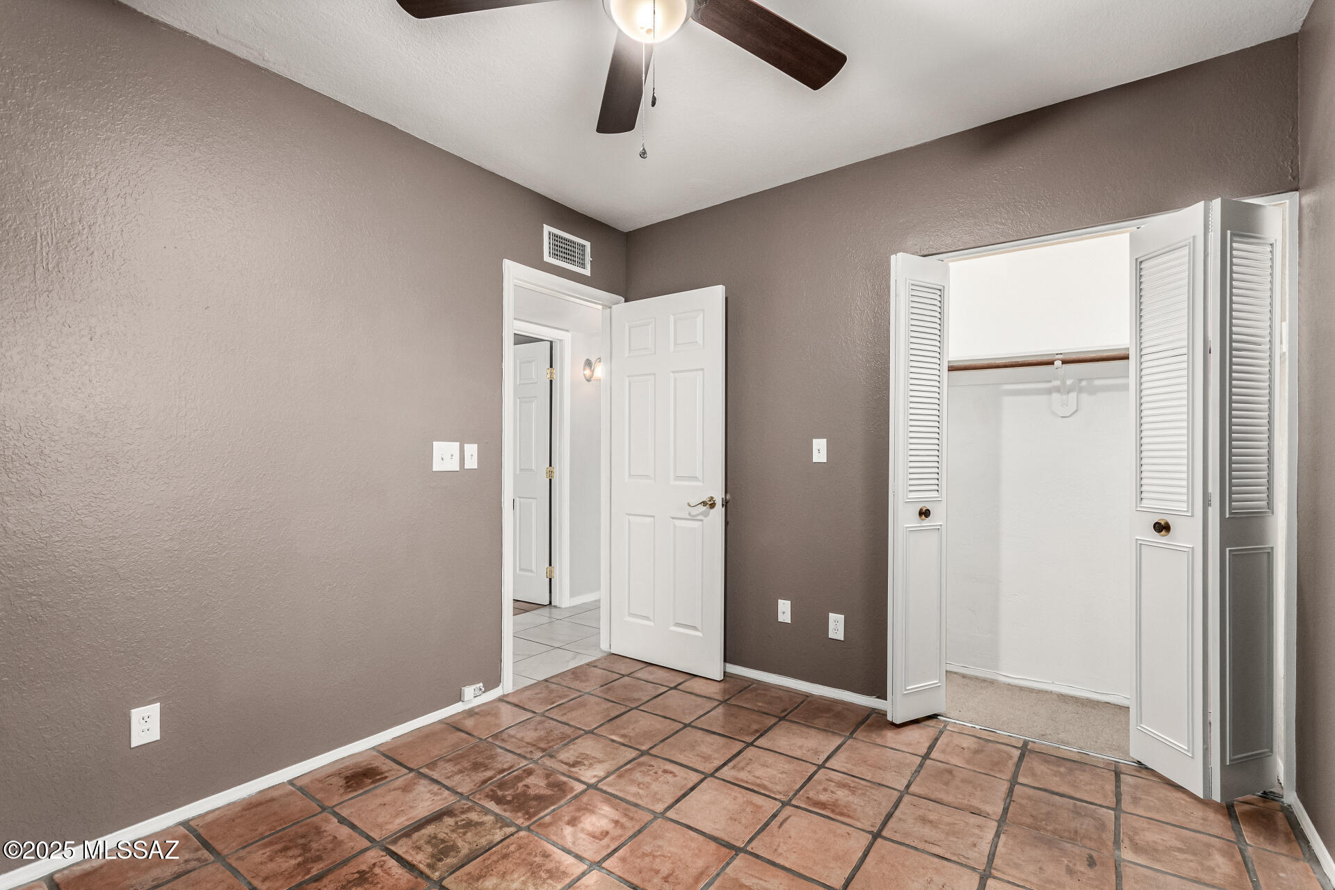Orangewood North (1-169) - Residential