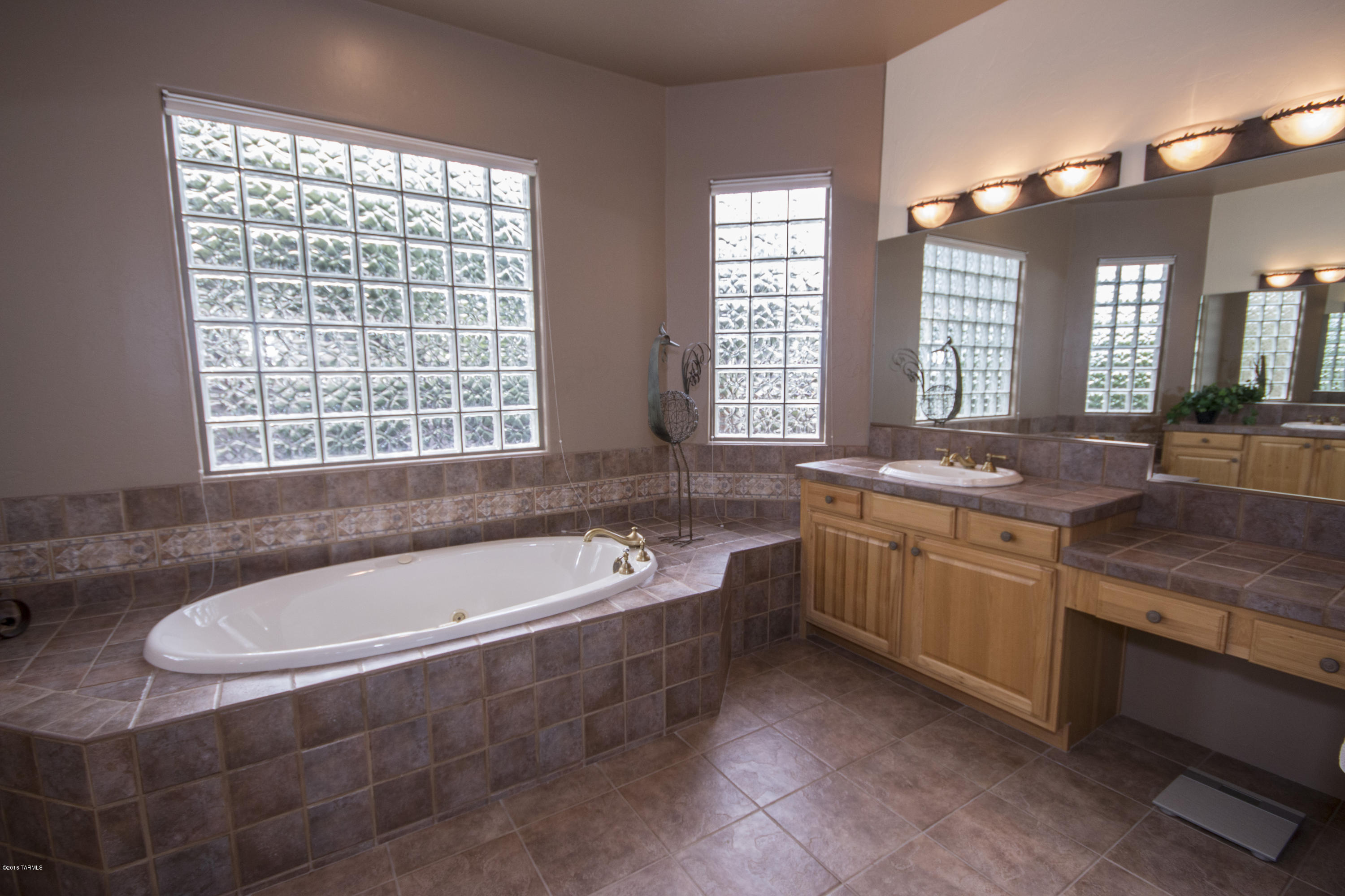 Canada Hills Estates (131-133) - Residential