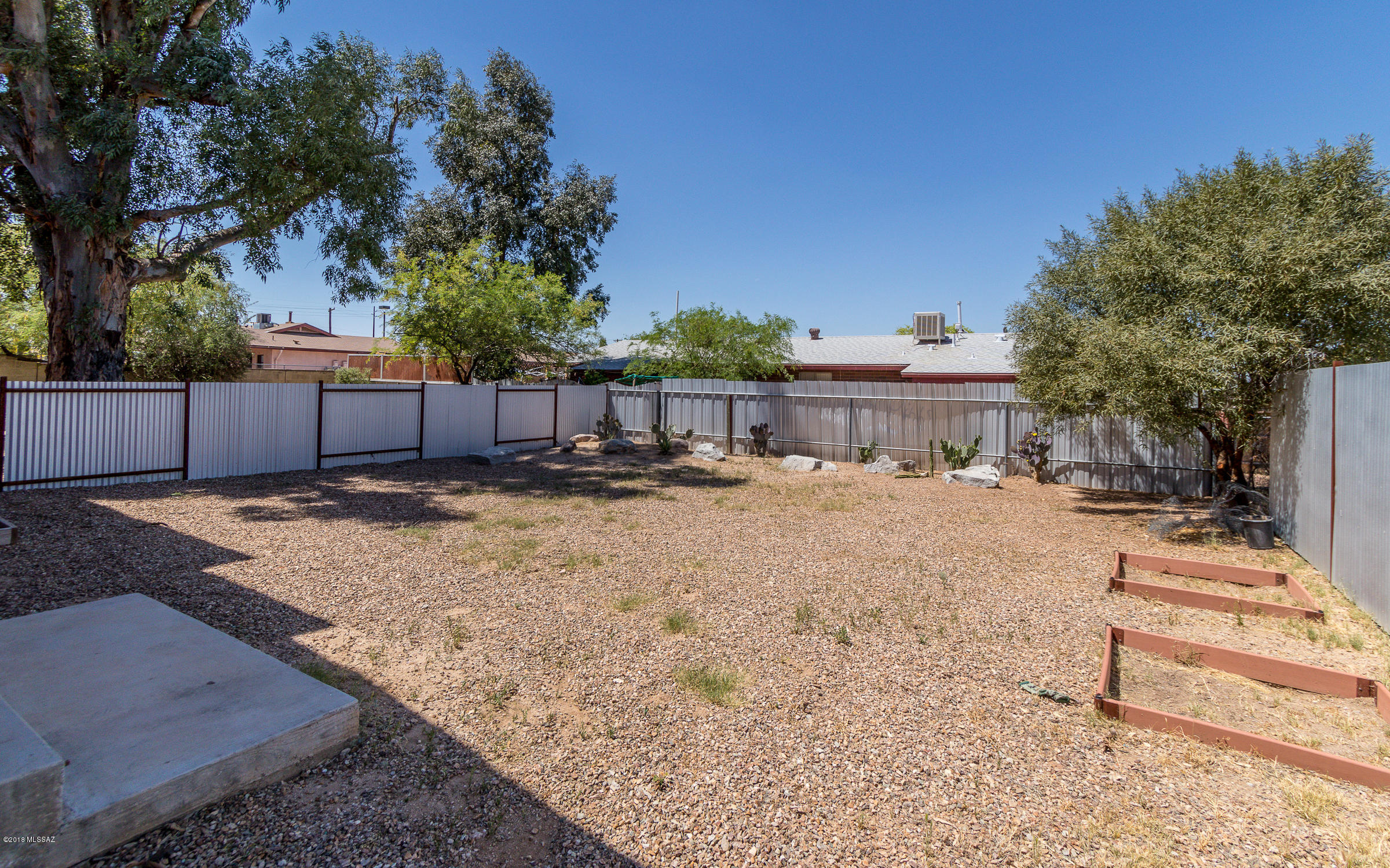 Unsubdivided - Residential Lease