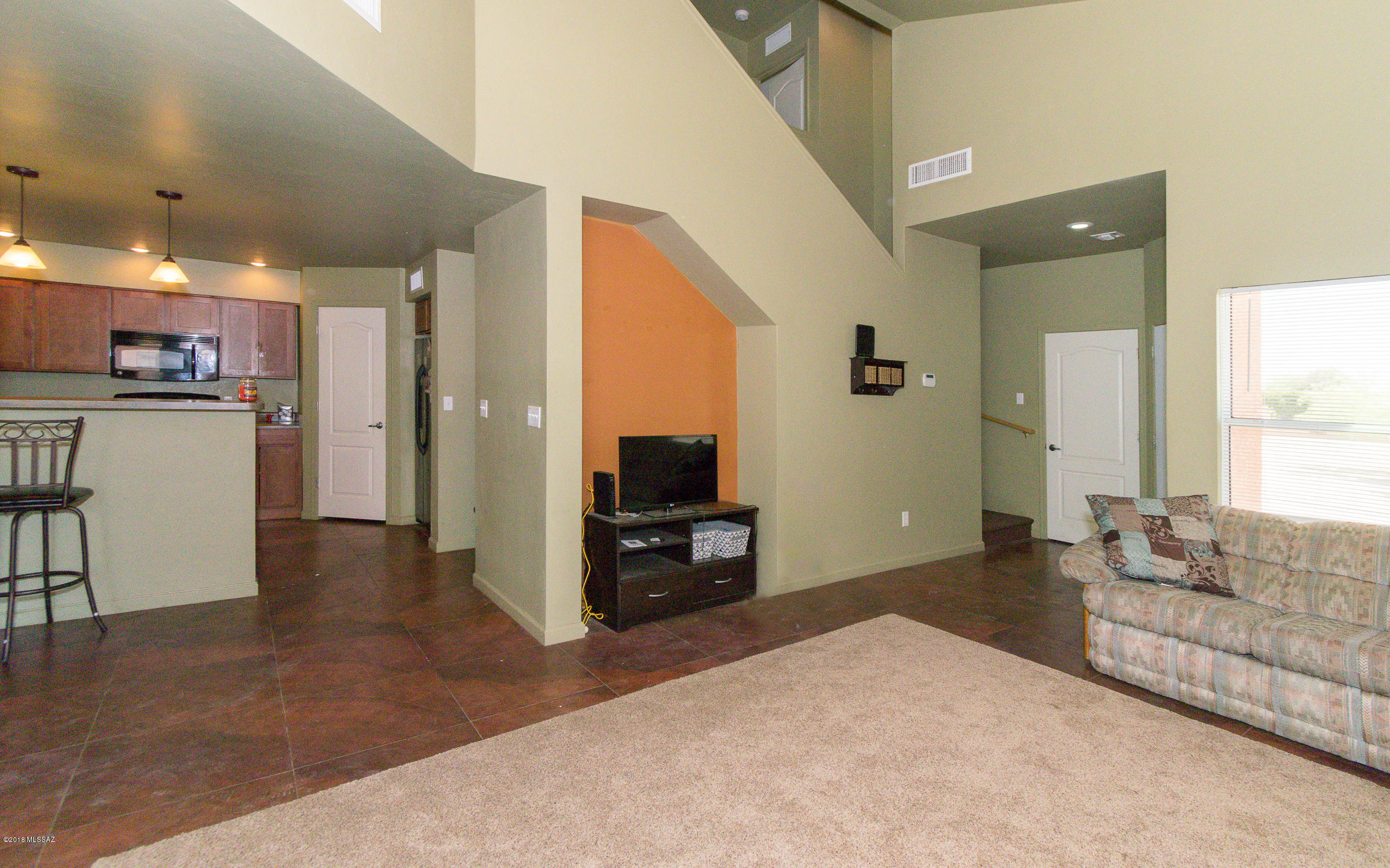 Unsubdivided - Residential Lease