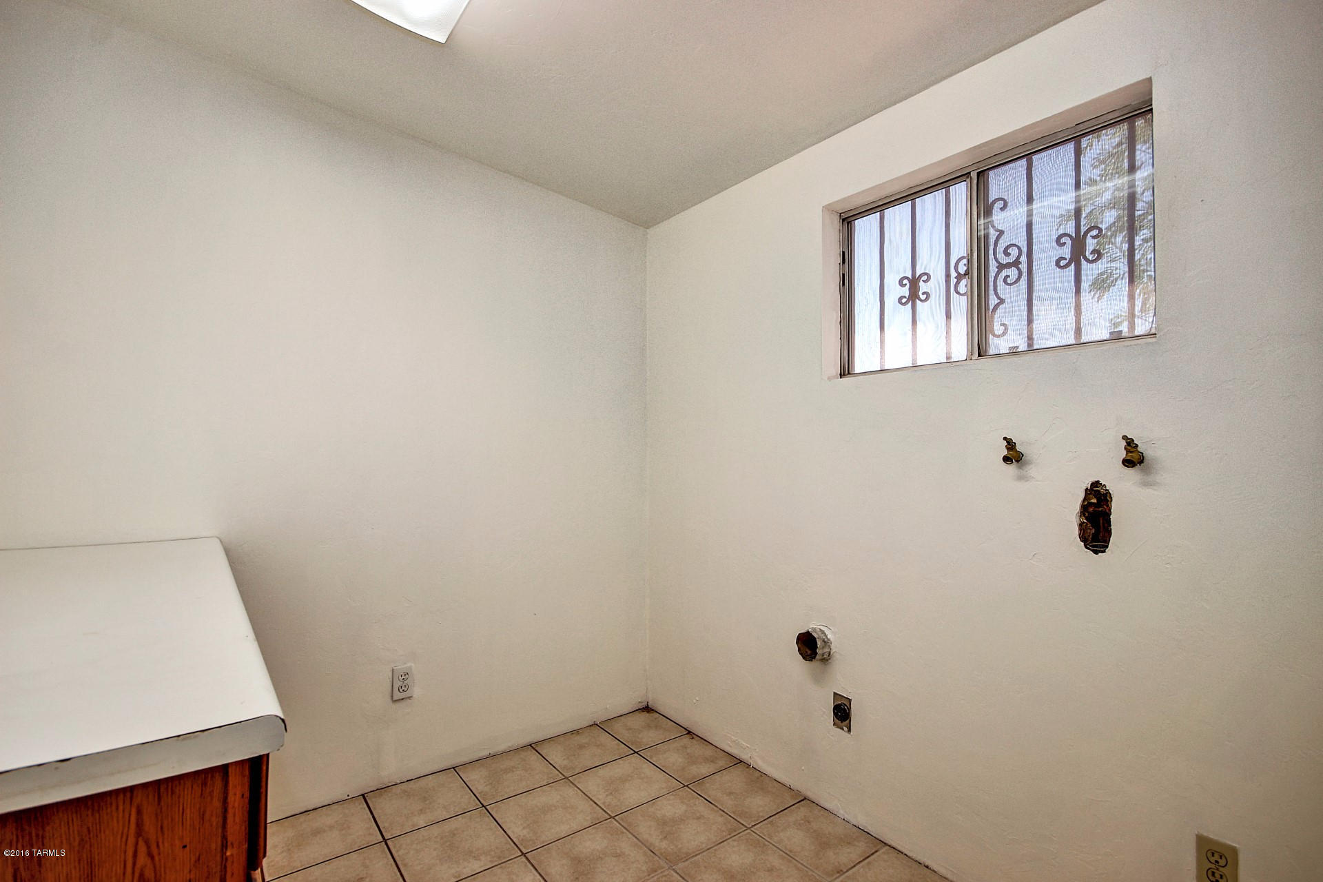 Estrella Sub Amd - Residential