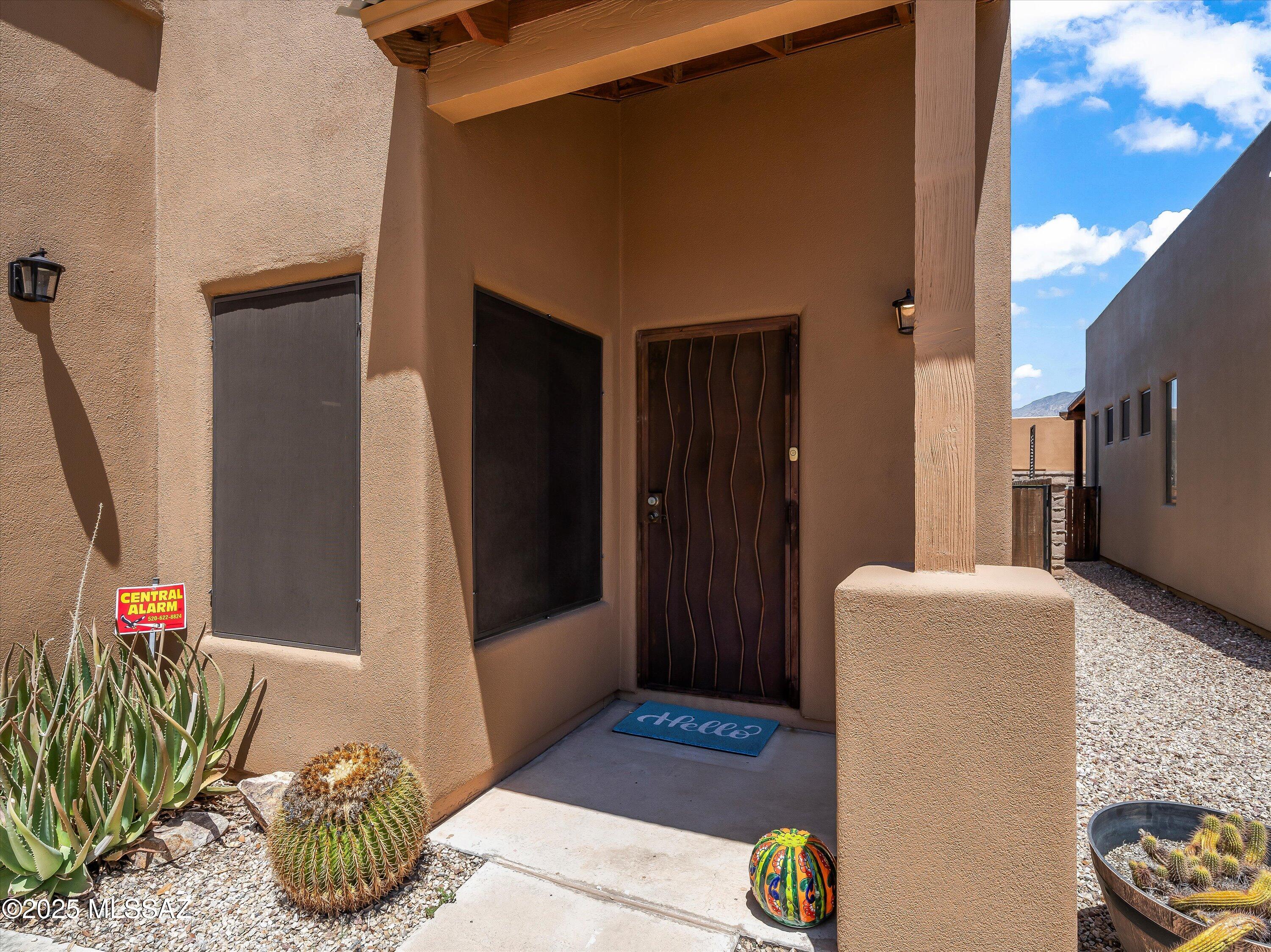4149 E Calle Marfil