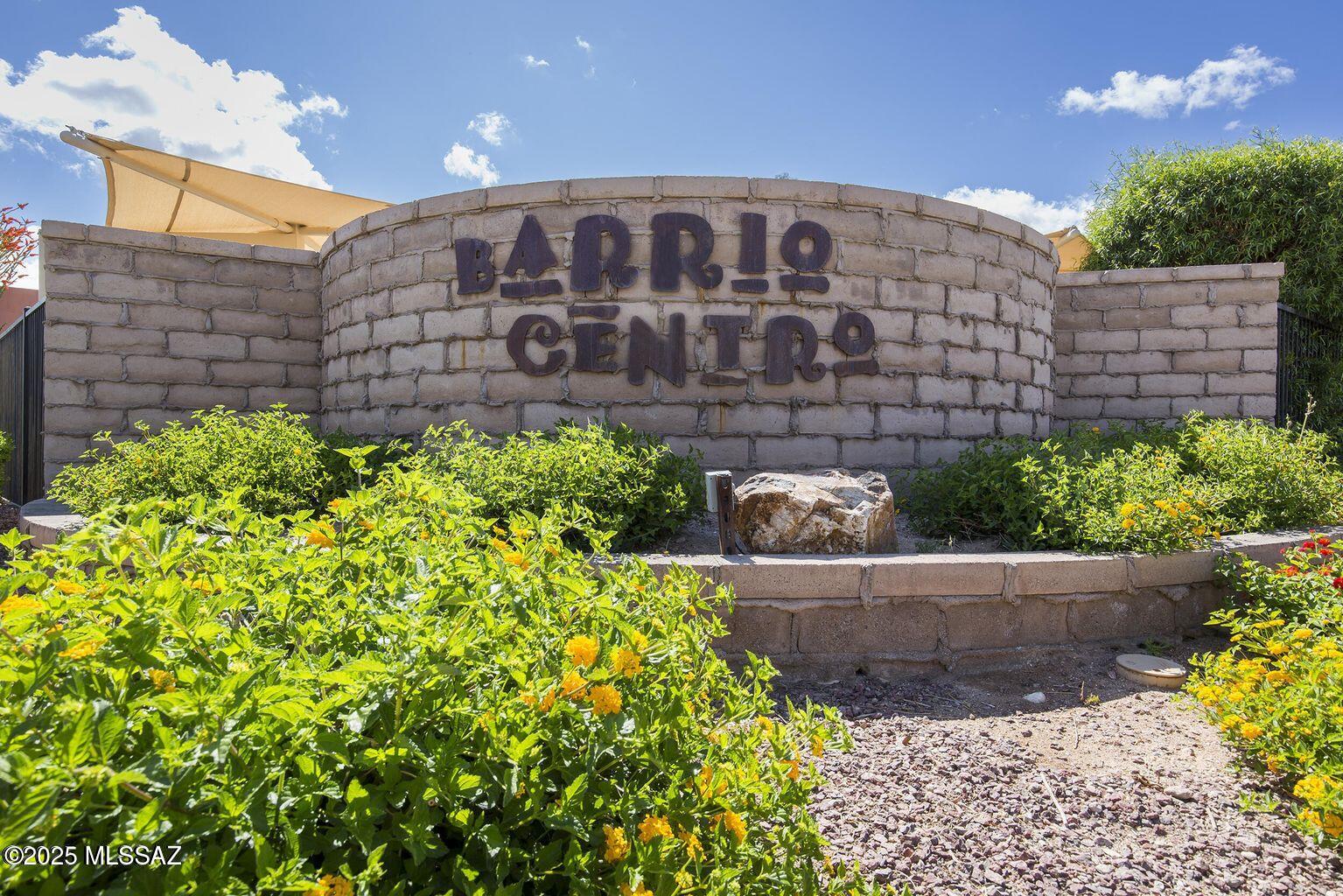 4149 E Calle Marfil
