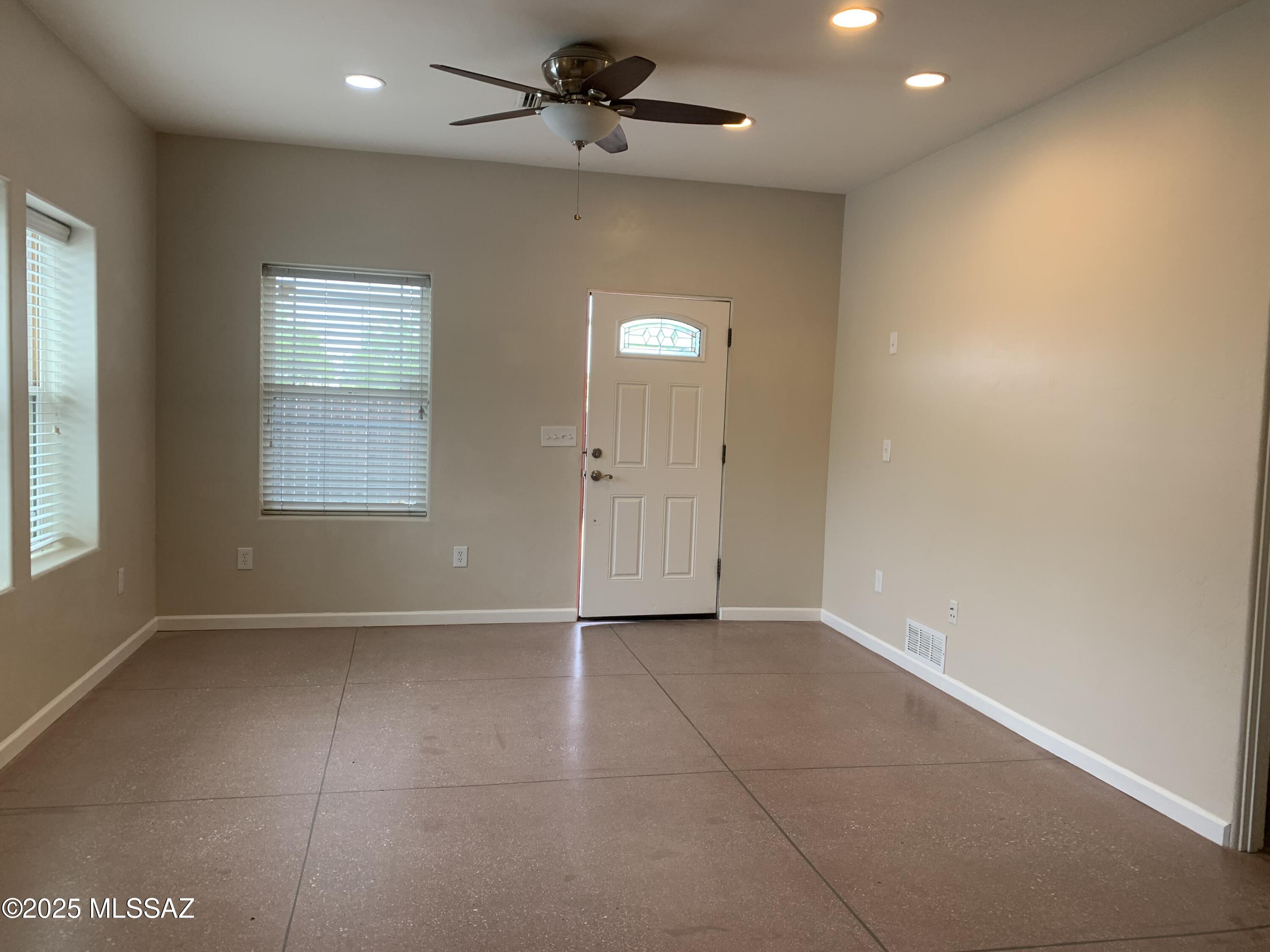 128 N Fremont Avenue