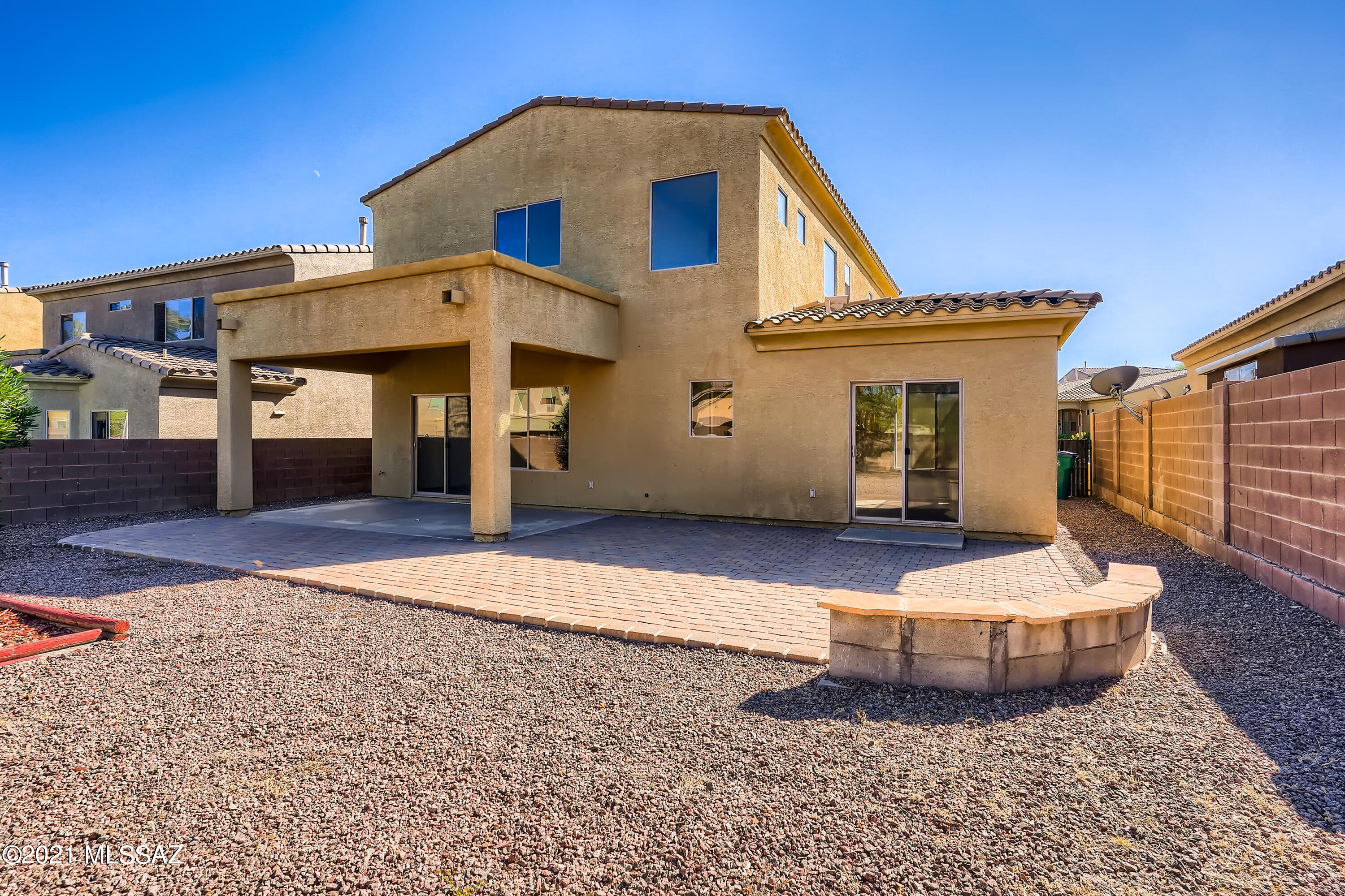 Encanto Del Lago (1-82) - Residential