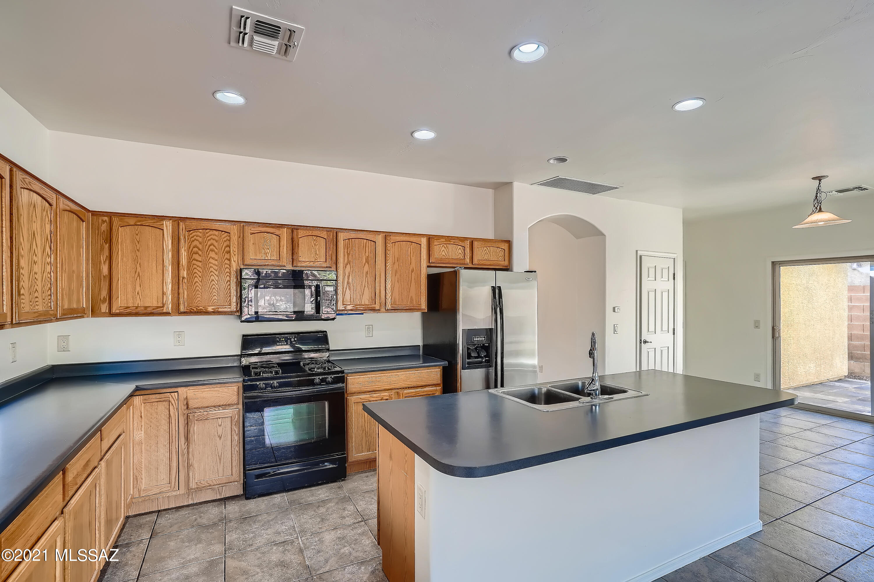 Encanto Del Lago (1-82) - Residential
