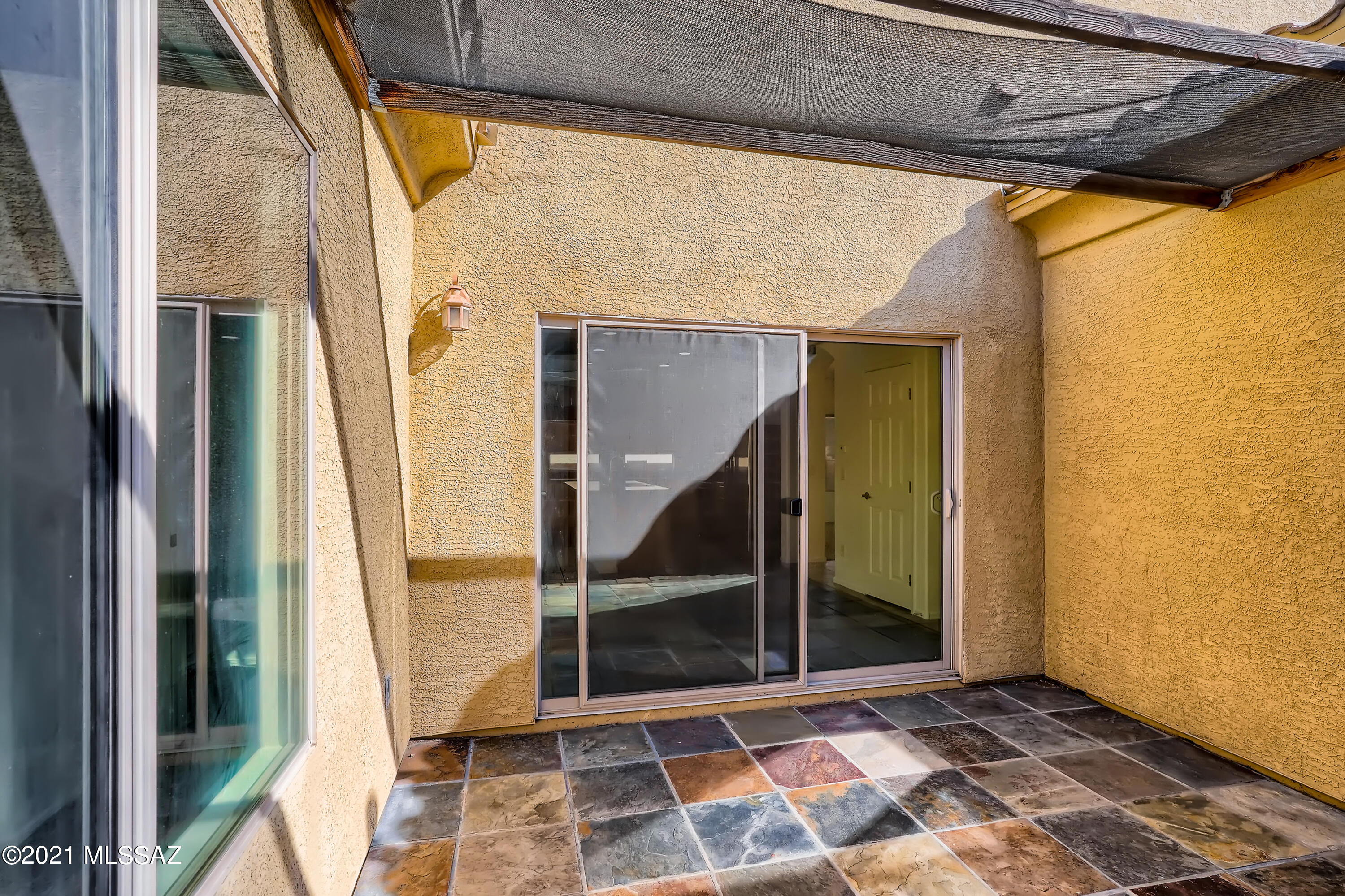 Encanto Del Lago (1-82) - Residential