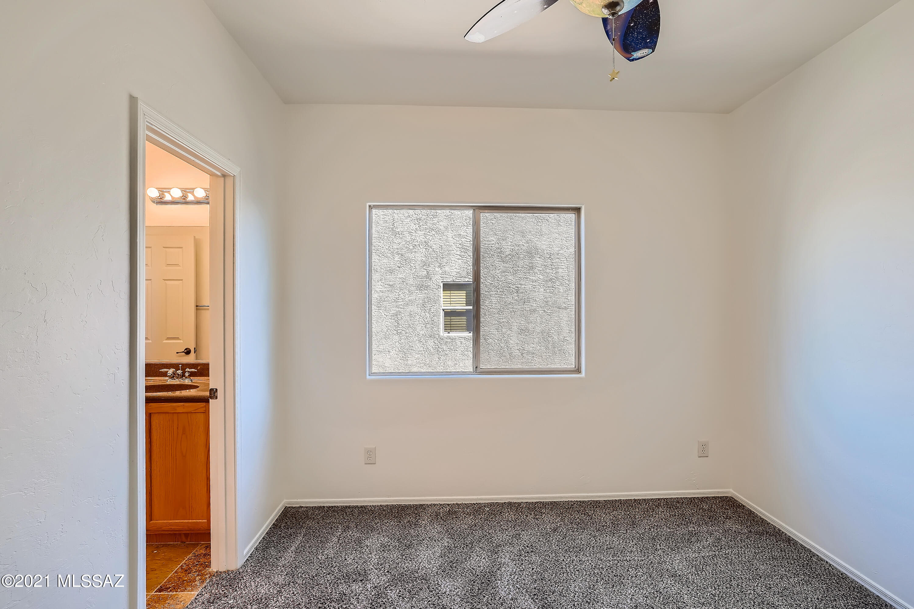 Encanto Del Lago (1-82) - Residential