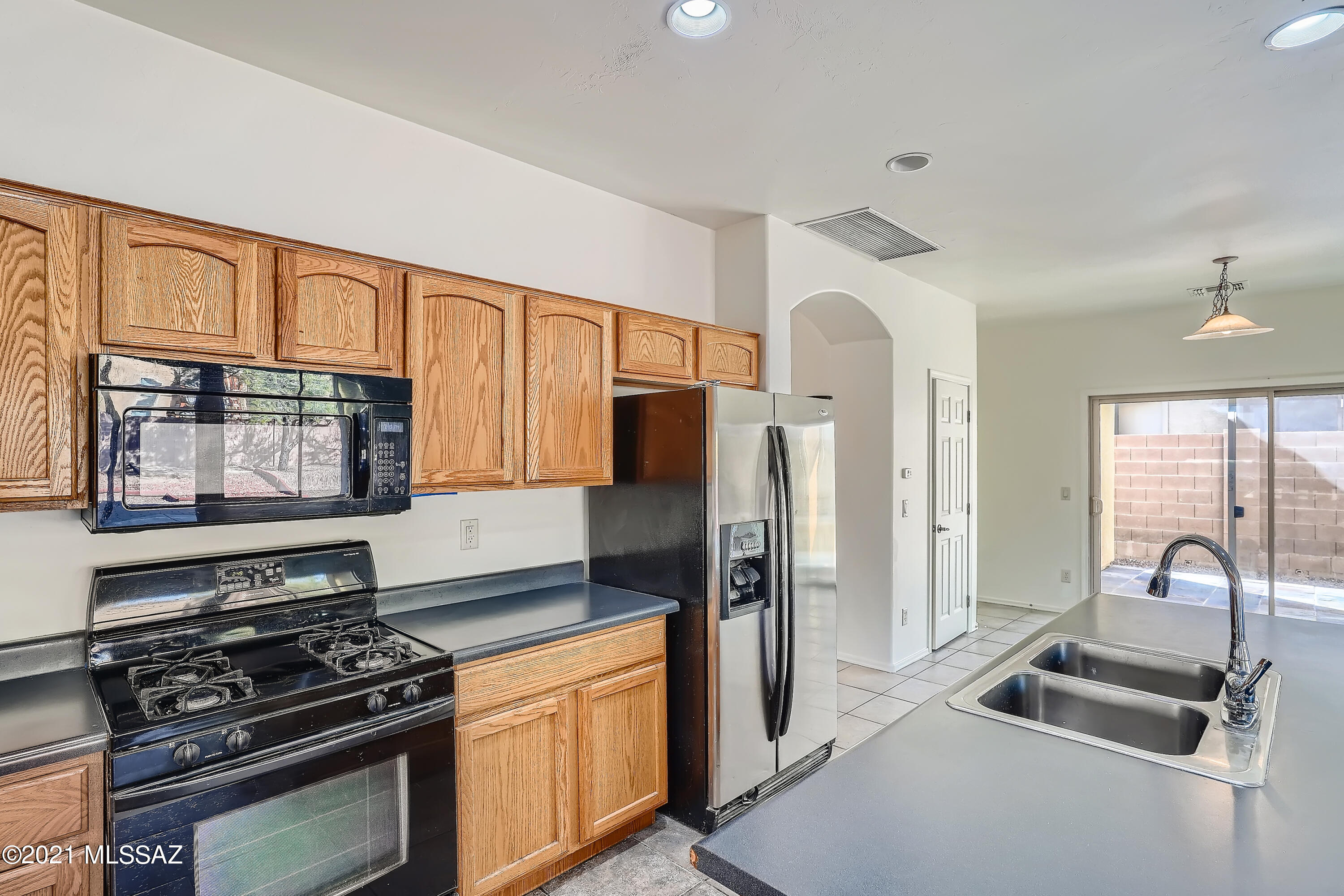 Encanto Del Lago (1-82) - Residential