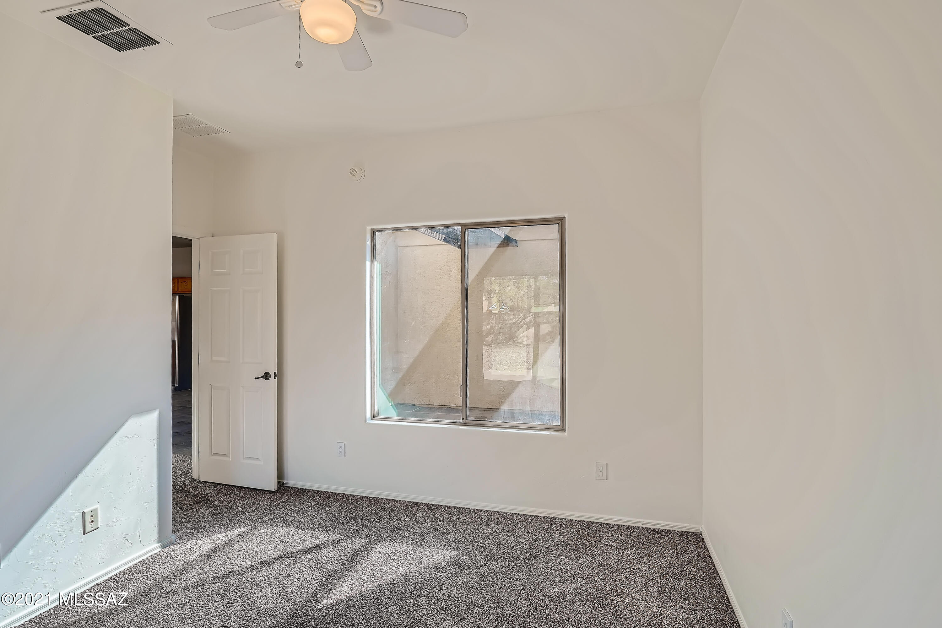 Encanto Del Lago (1-82) - Residential
