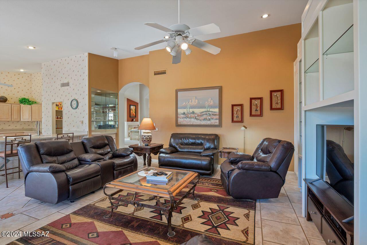 Saddlebrooke - Residential