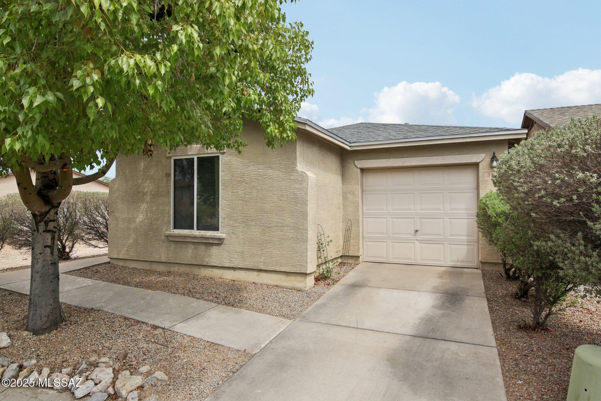 3194 W Treece Way