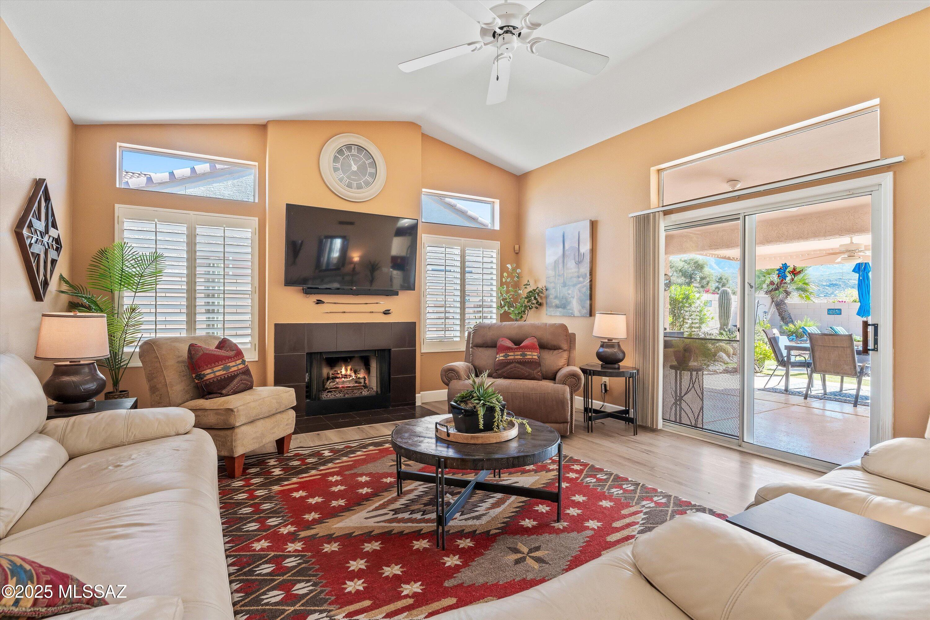 65621 E Desert Trail Drive