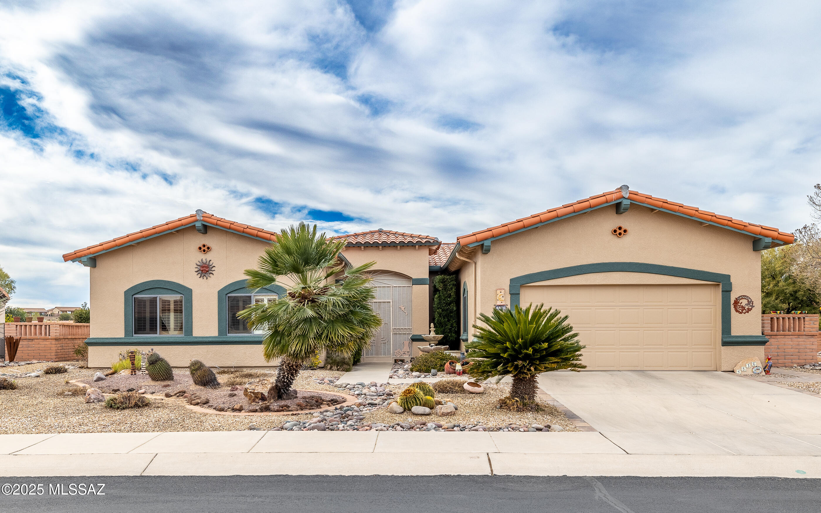 San Ignacio Vistas (1-223) - Residential