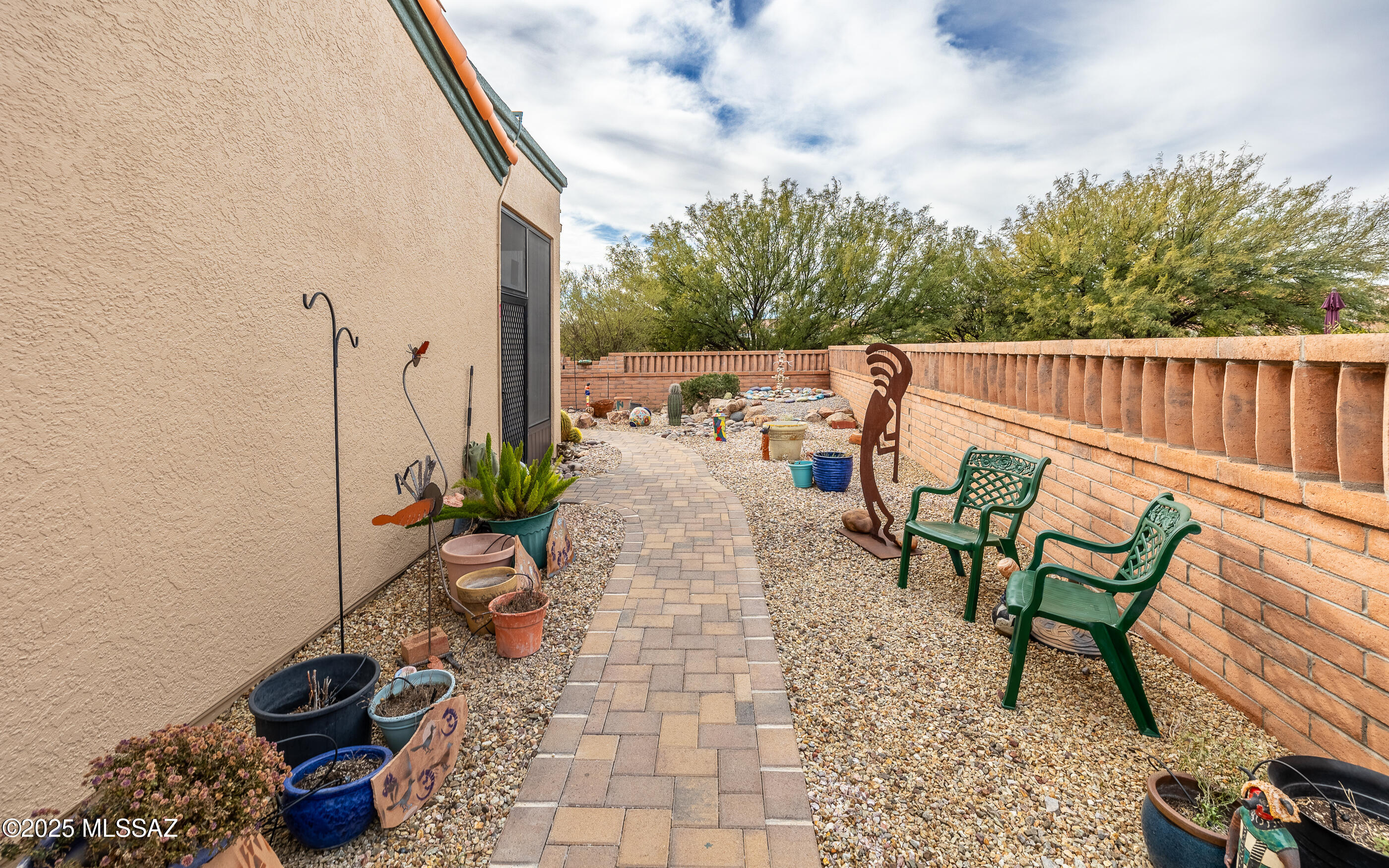 San Ignacio Vistas (1-223) - Residential