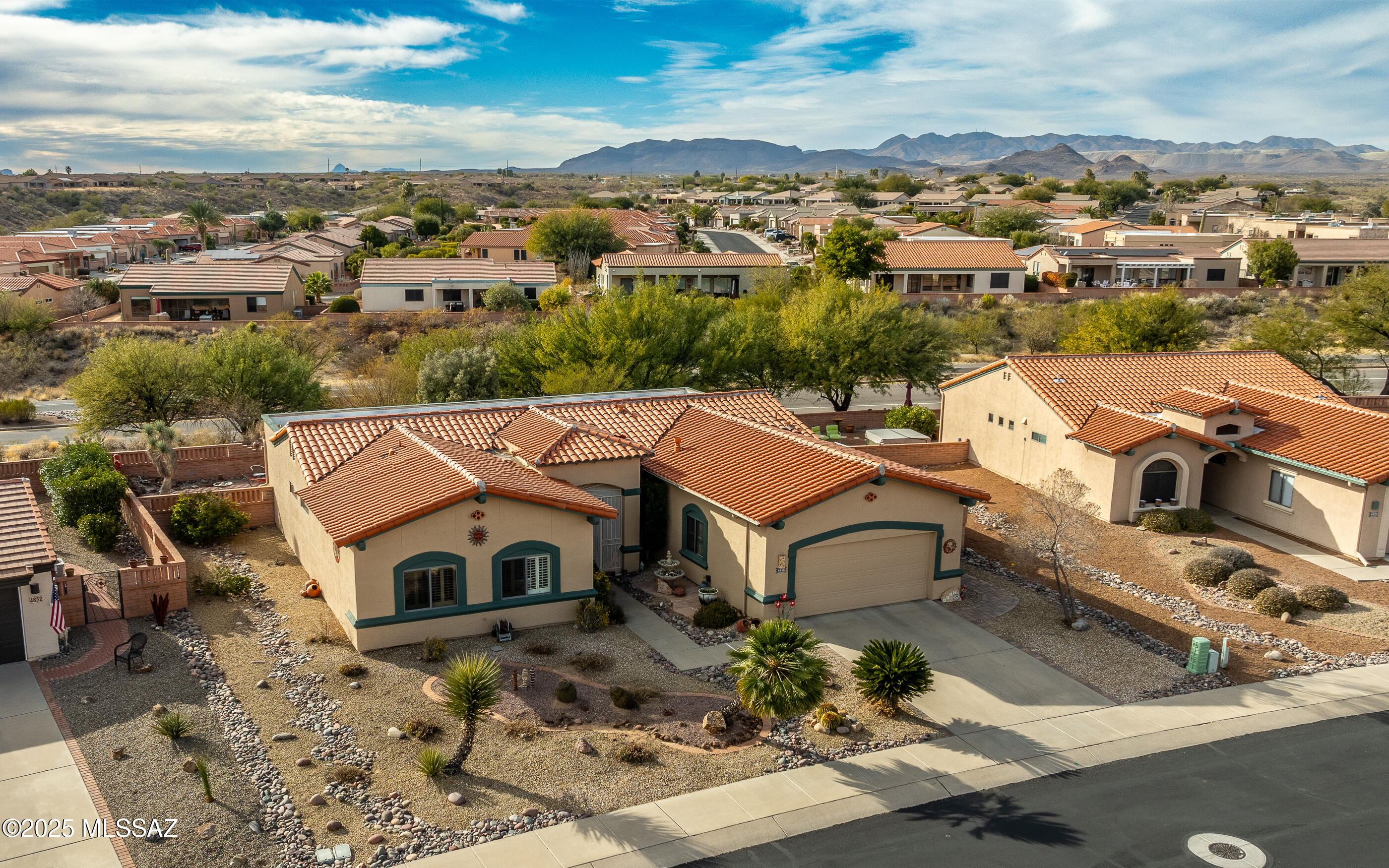 San Ignacio Vistas (1-223) - Residential