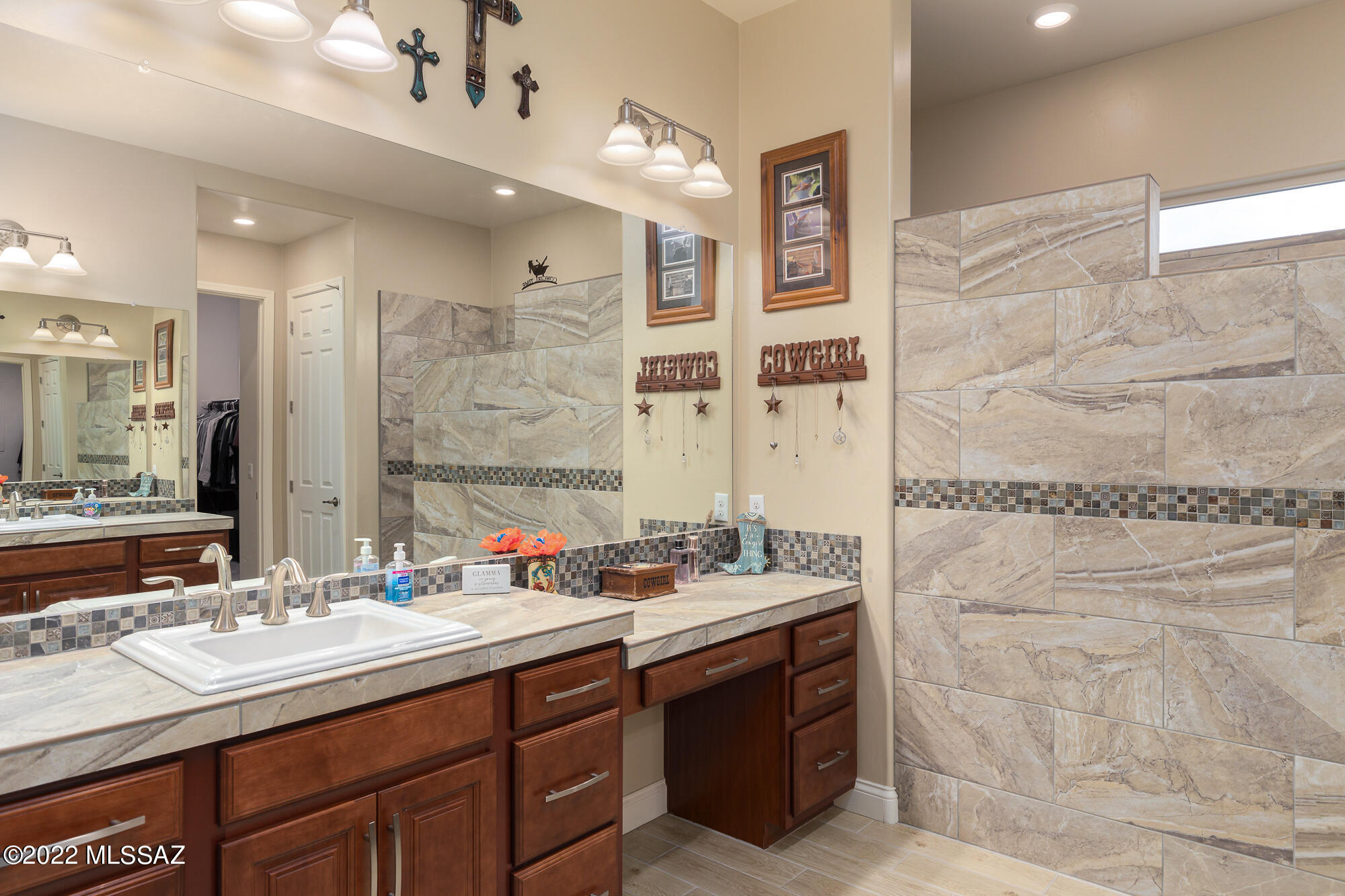 Eagles Rest SQ20152890001 - Residential