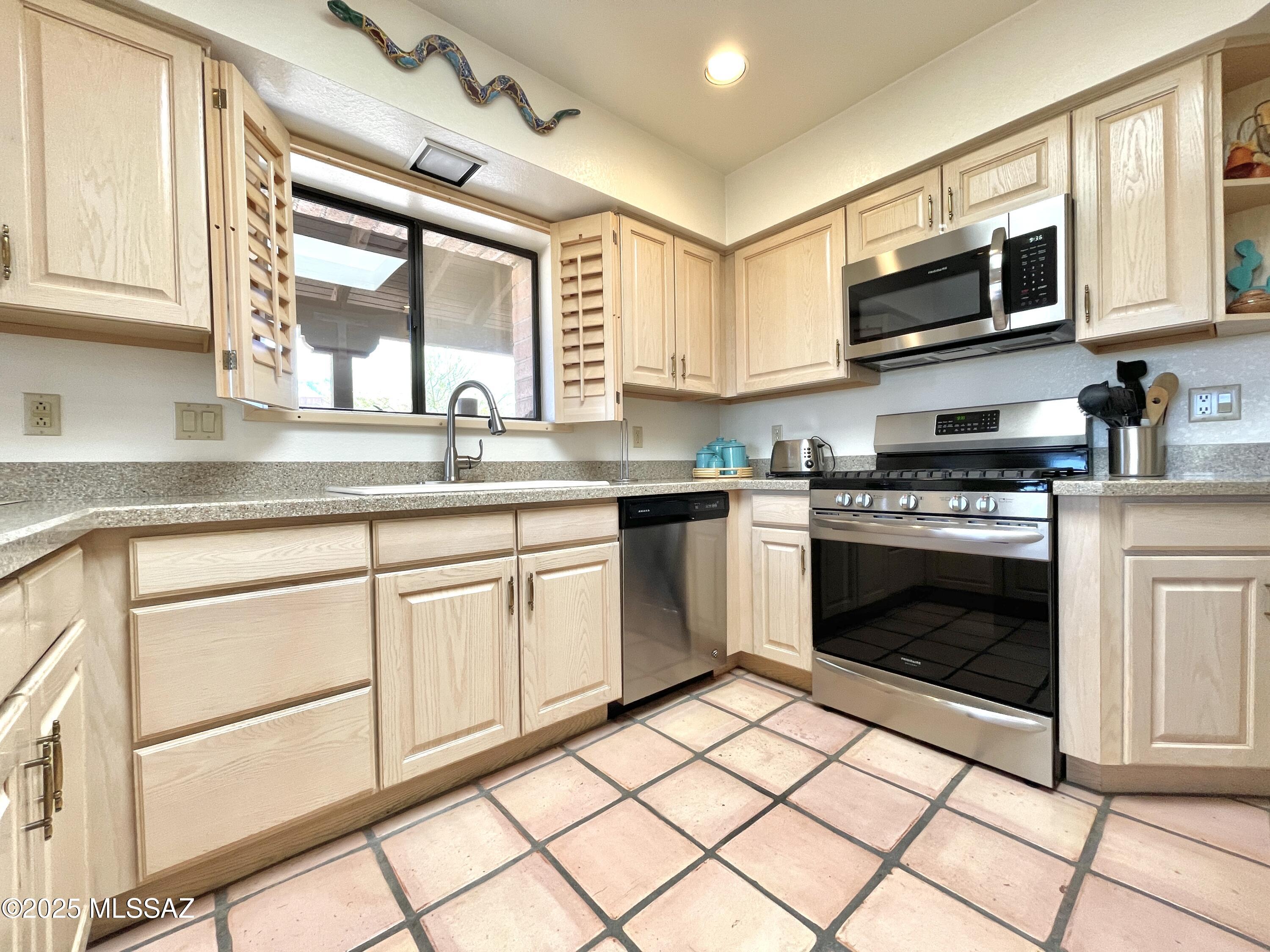 Fairfield Sunrise East Resub - Residential Lease