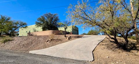 A home in Rio Rico