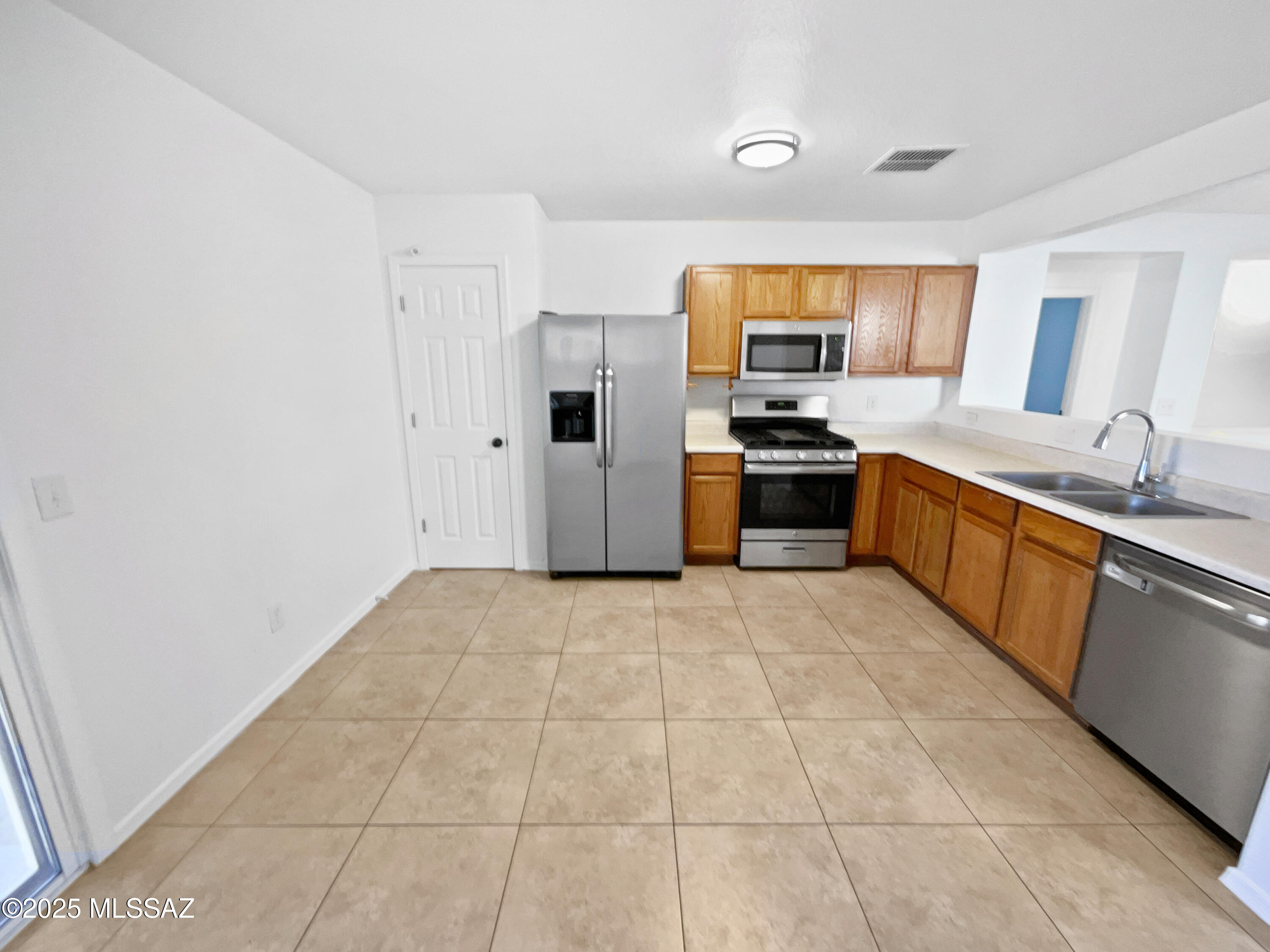Tierra Vista Phase I (99-285,299-309,372-383) - Residential
