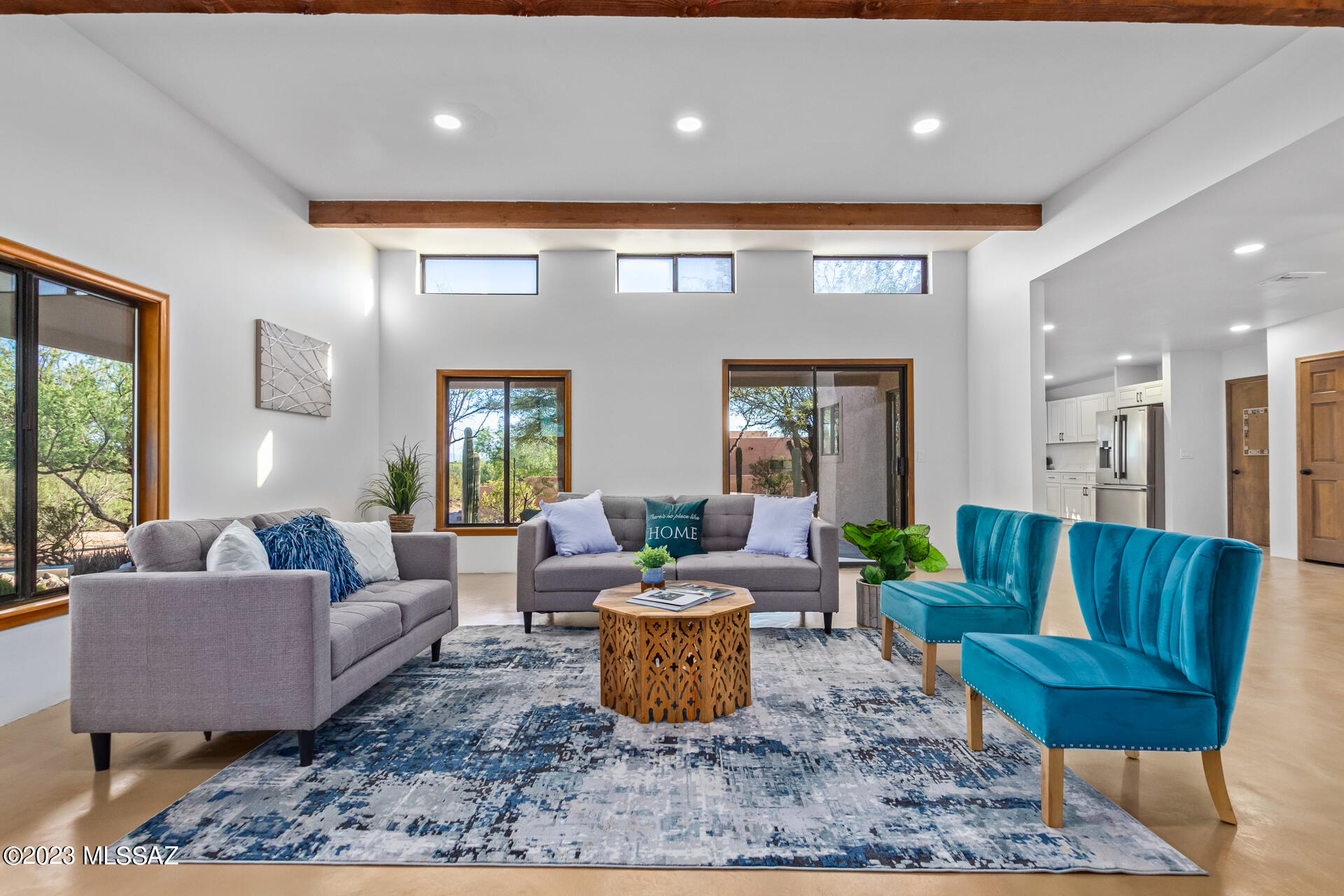 Las Alturas (1-167) - Residential