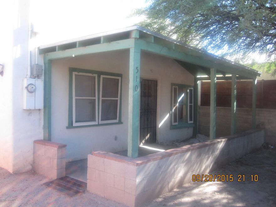 This rental consist of 3 bedrooms and 2 baths. Nice size front yard. Close to transportation and the I-10 Freeway. Minutes from Downtown Tucson and within walking distance of shopping, restaurants, and cafes. Will go Section 8 to qualified applicant. Call office for an appointment.