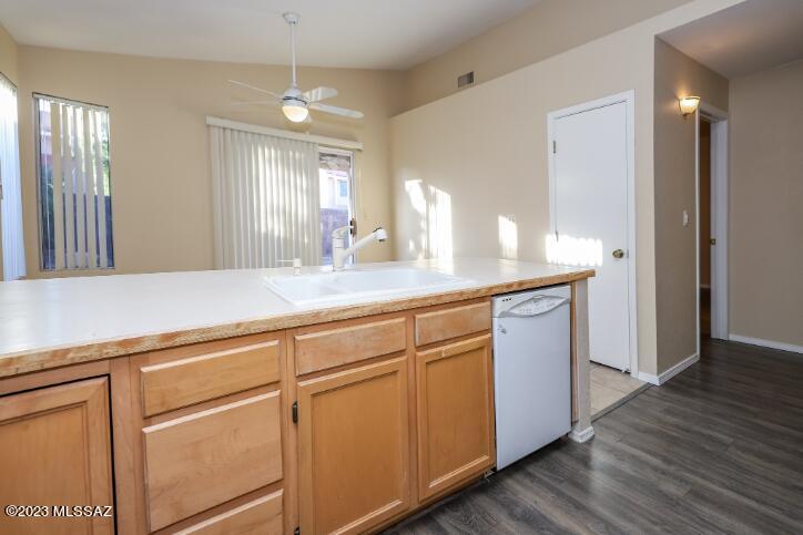 Country Highlands (1-180) - Residential Lease