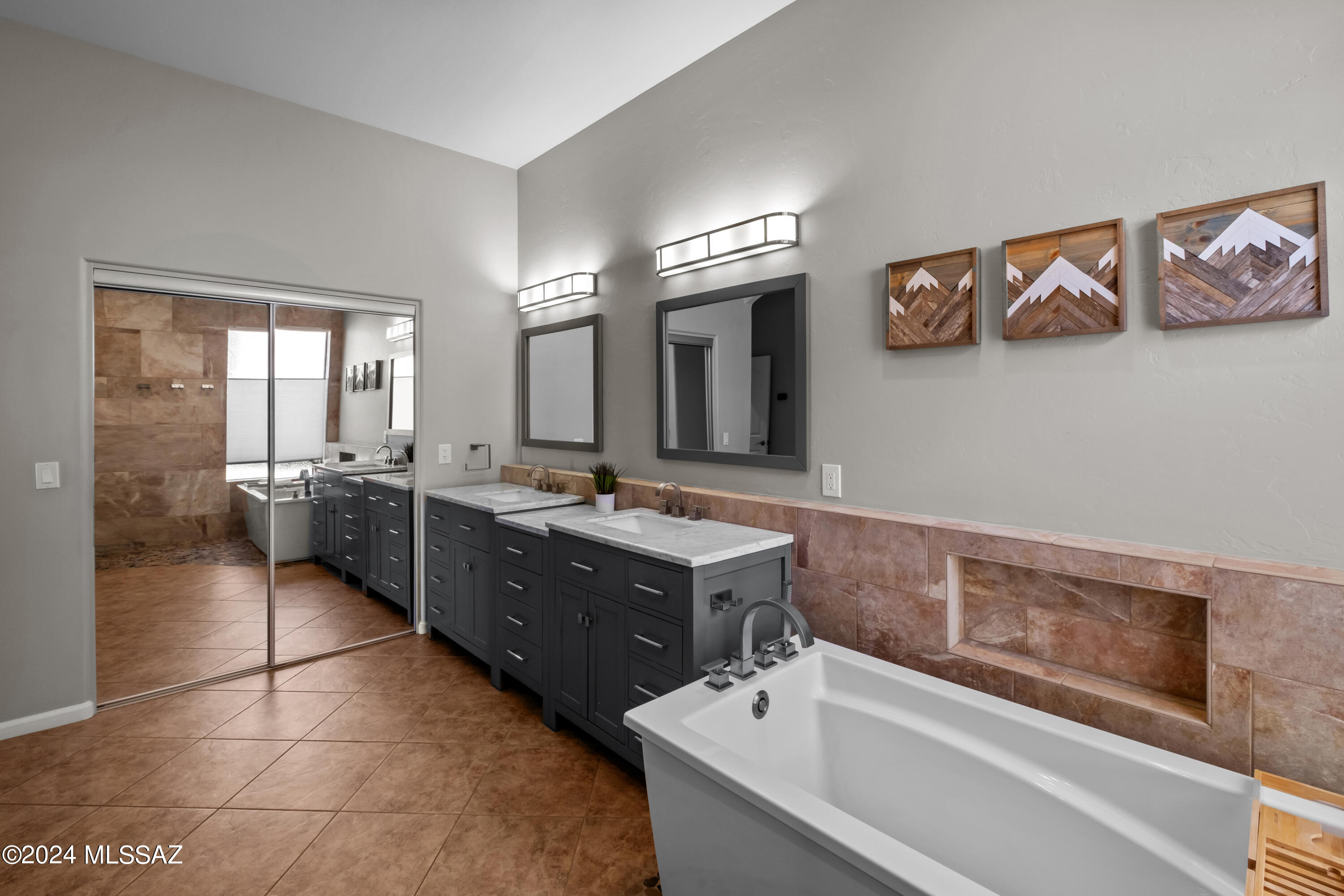 Saddlebrooke - Residential